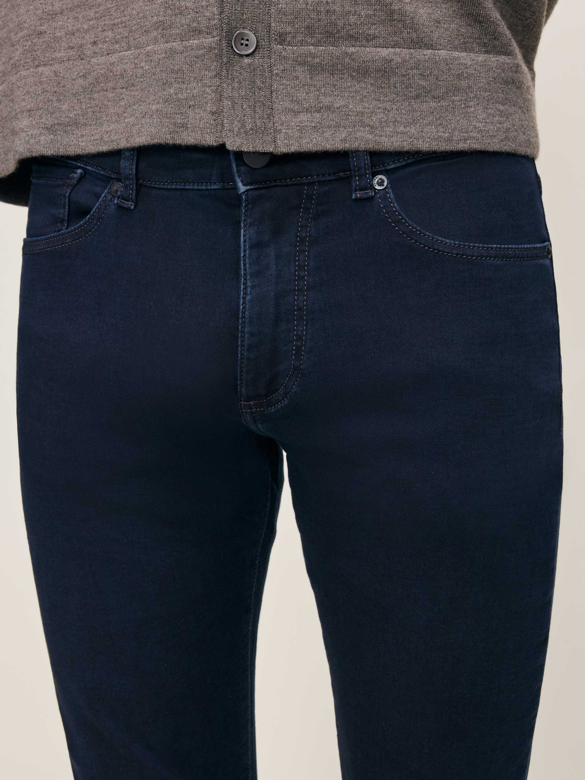 Cooper Tapered Jeans | Social (Dark Indigo)