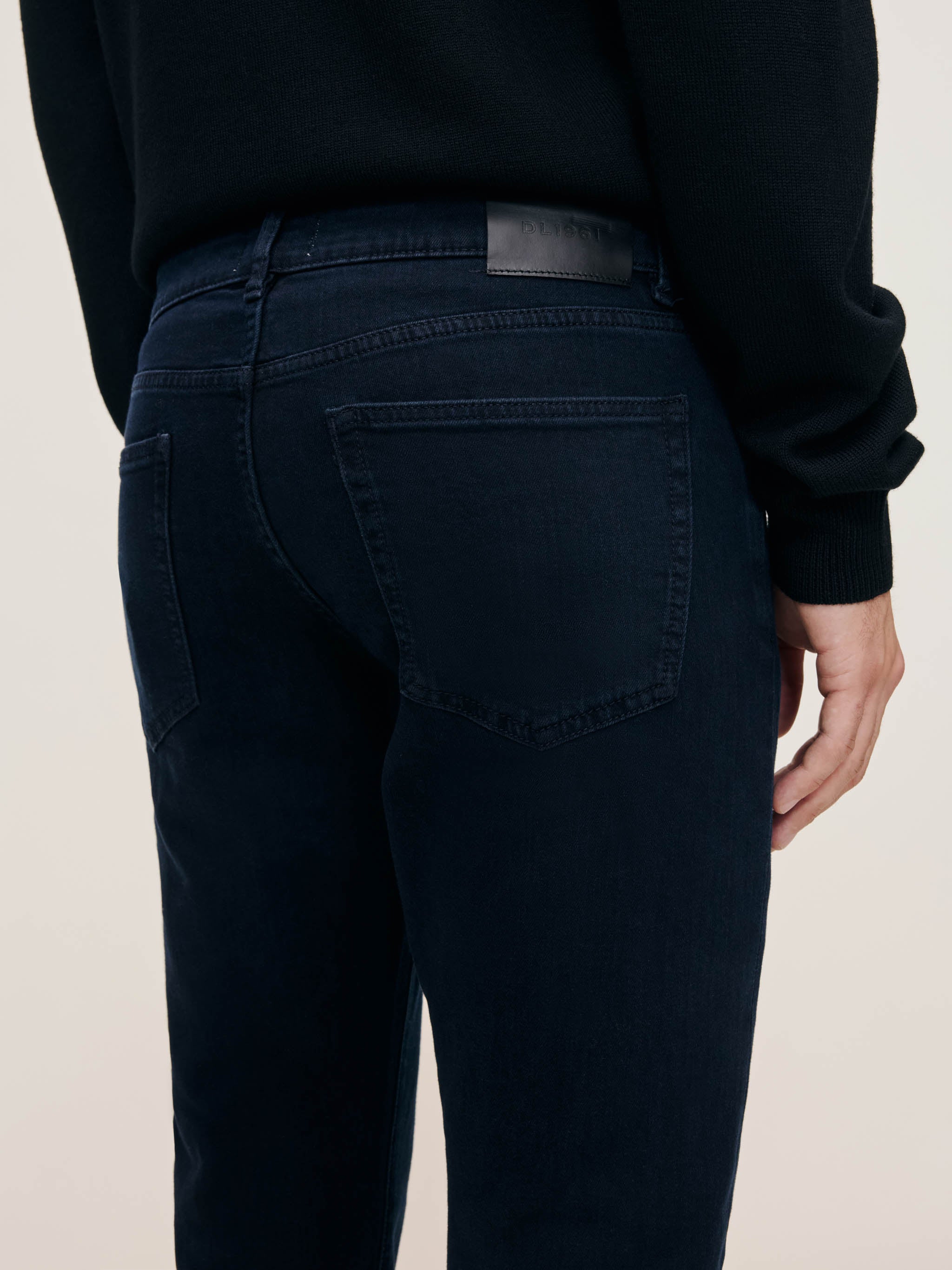 Russell Slim Straight Jeans | Roman (Dark Indigo)