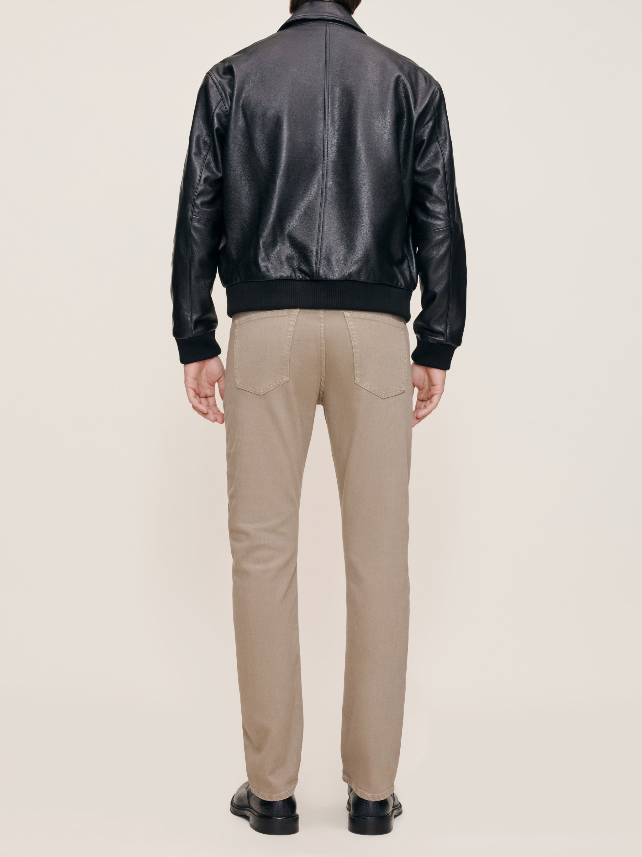 Avery Relaxed Straight Jeans | Desert Sand (Khaki)