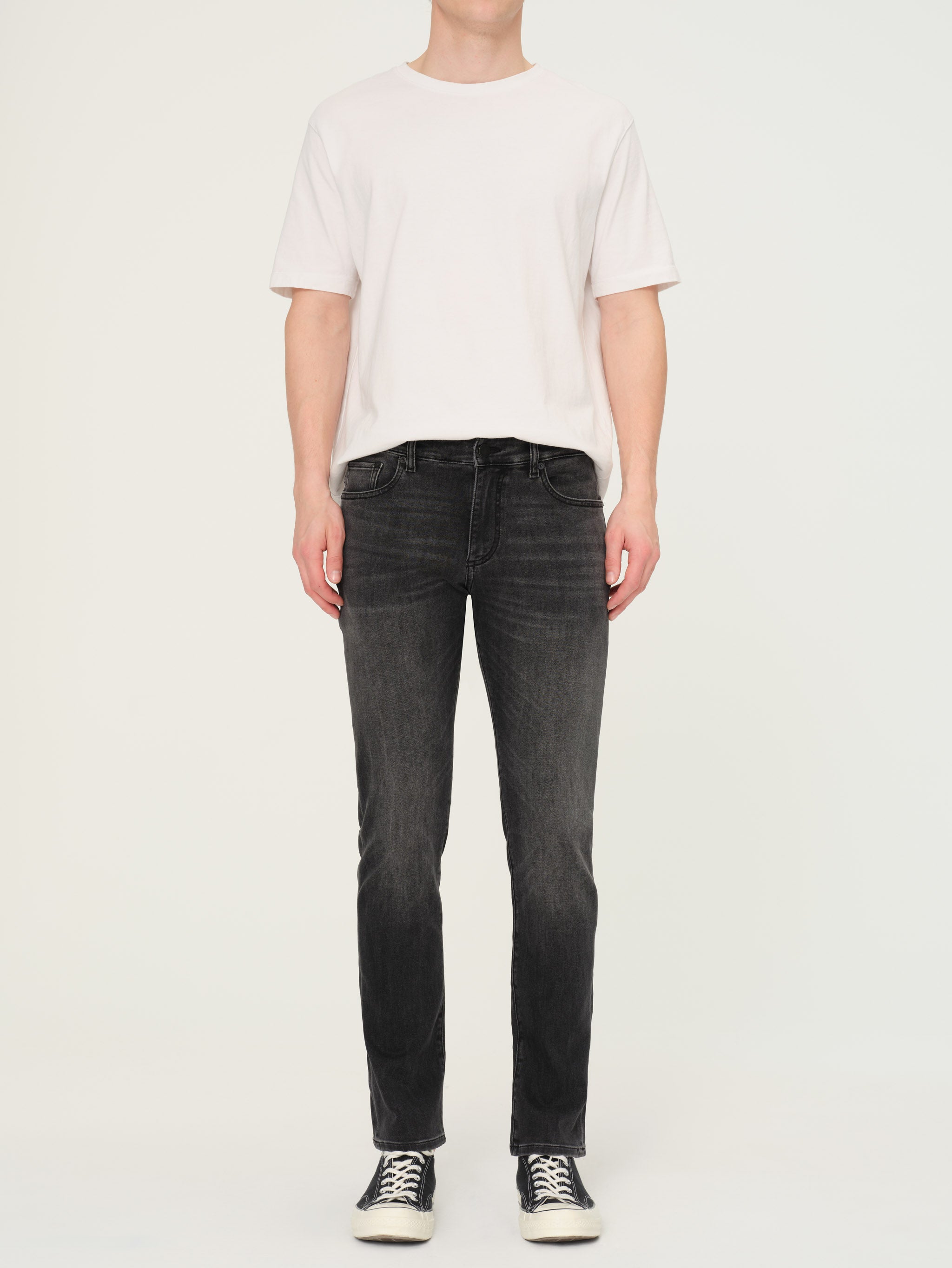 Cooper Tapered Jeans | Sable (Washed Black)