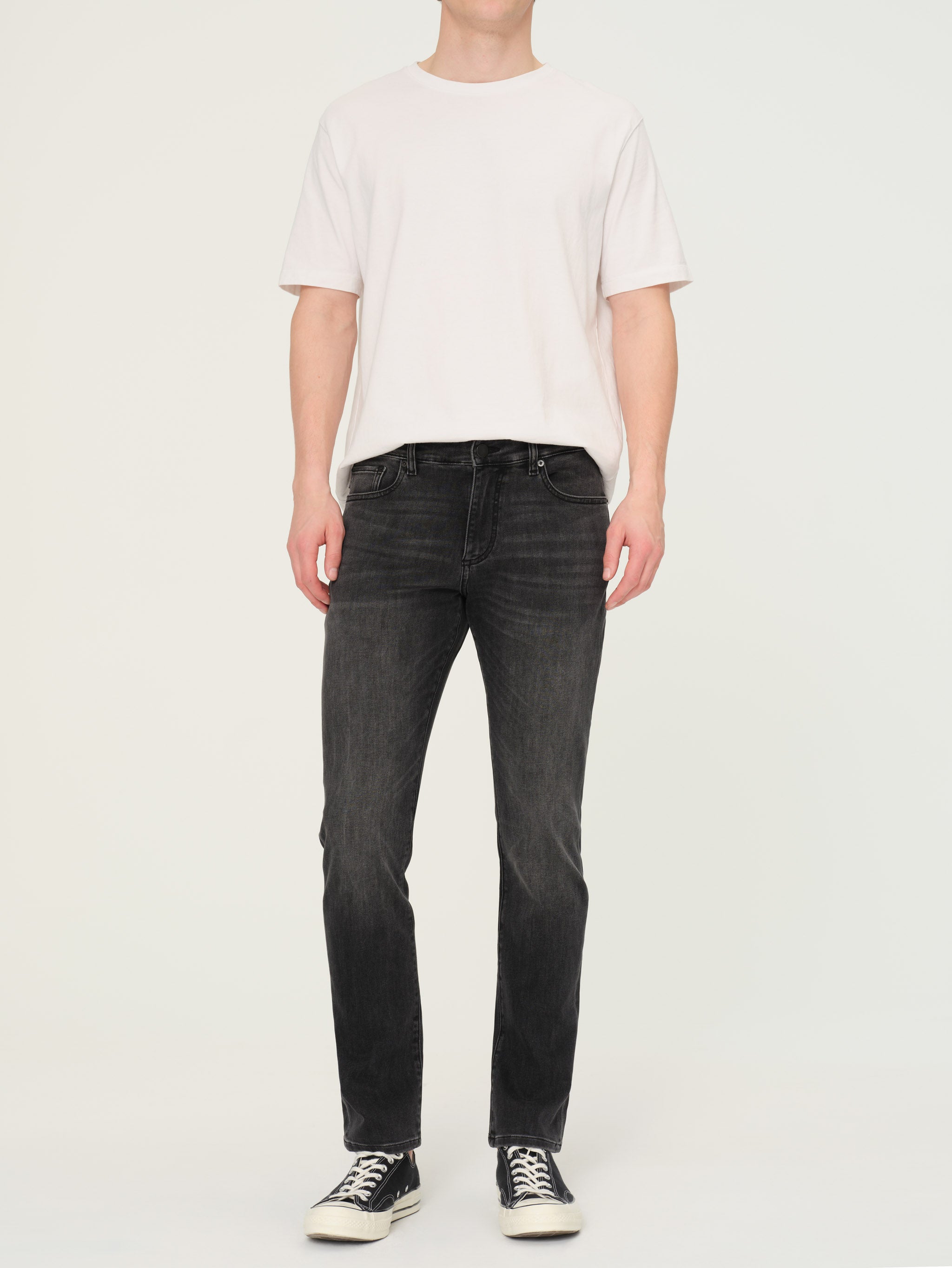 Cooper Tapered Jeans | Sable (Washed Black)