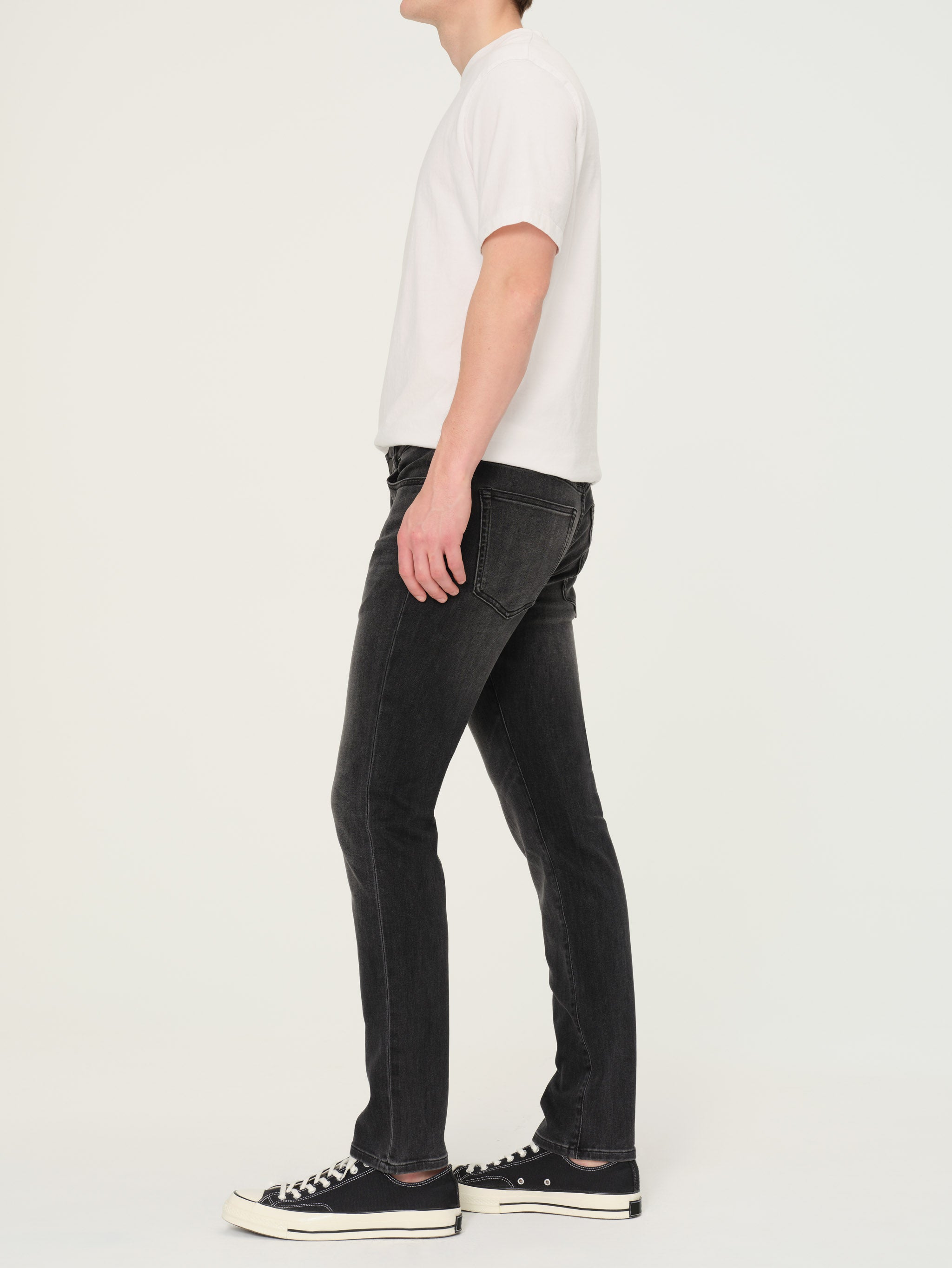 Cooper Tapered Jeans | Sable (Washed Black)