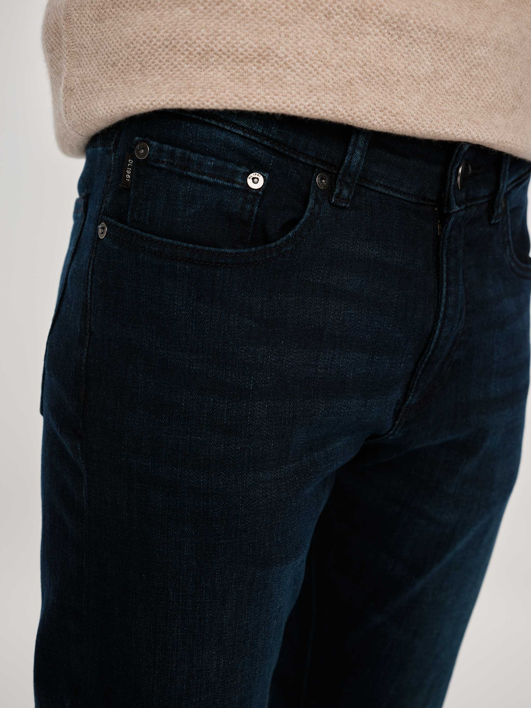 Russell Slim Straight Jeans | National Harbor (Dark Indigo)