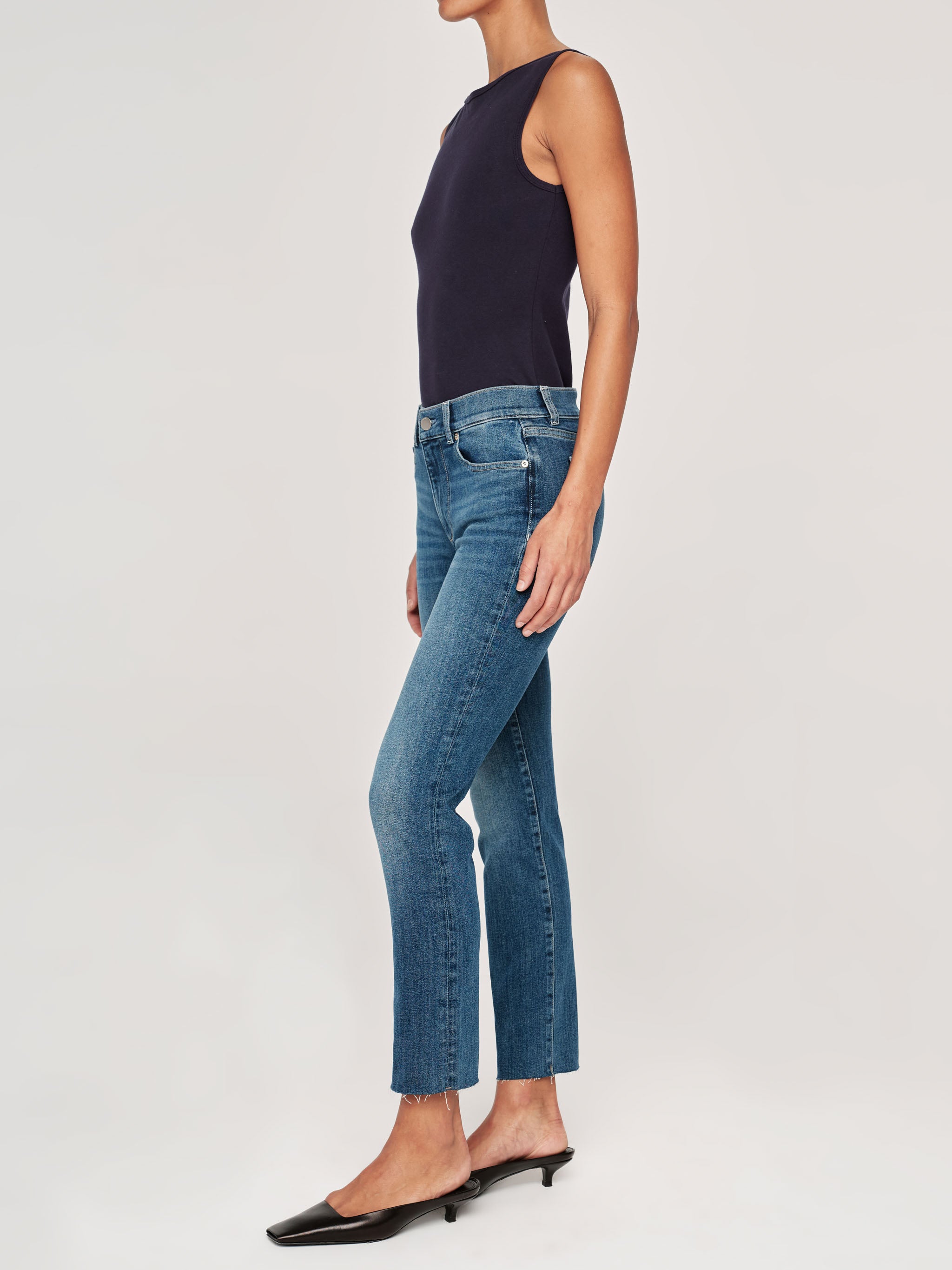 women's straight blue jean
