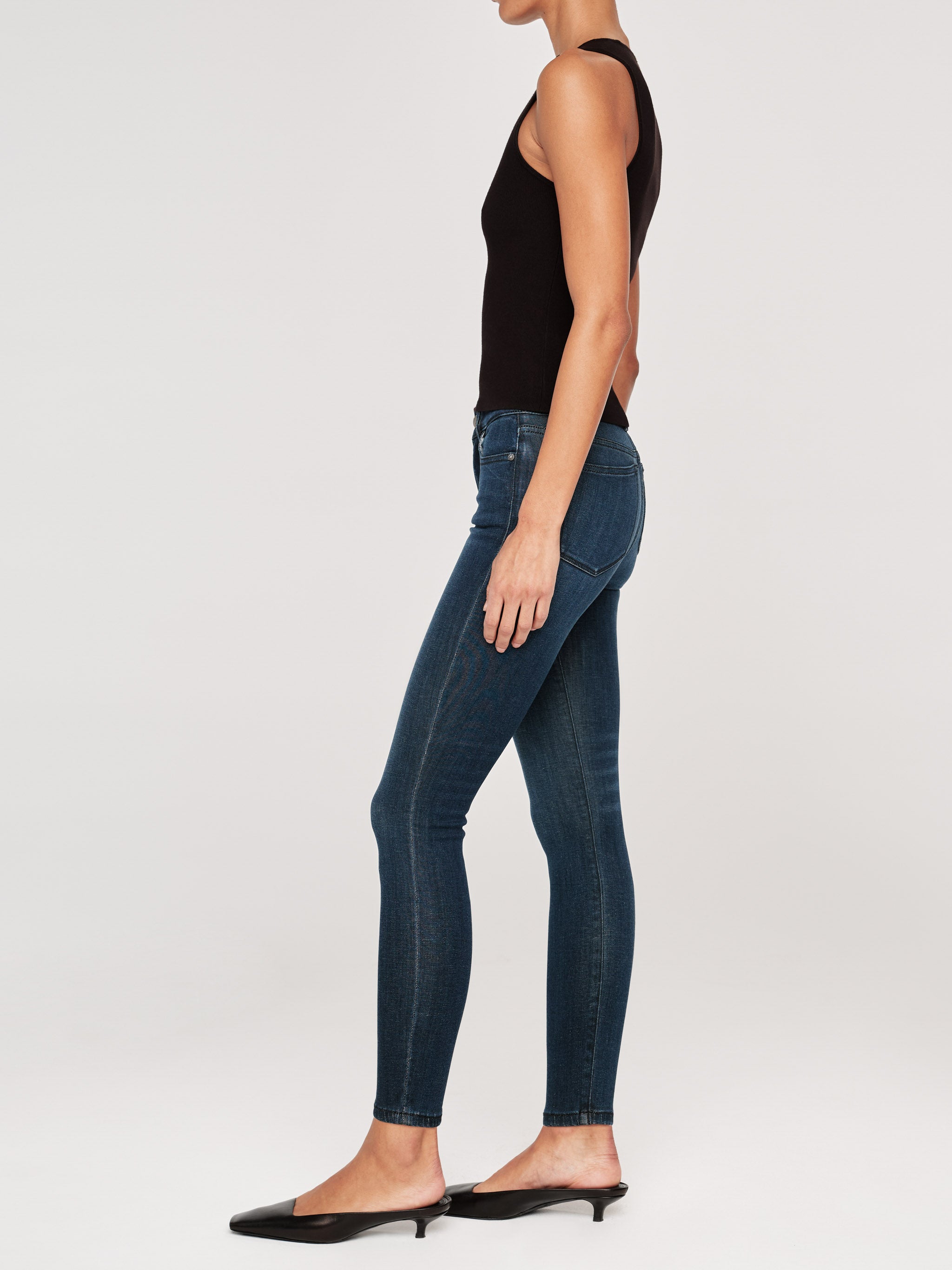 women's skinny blue jean