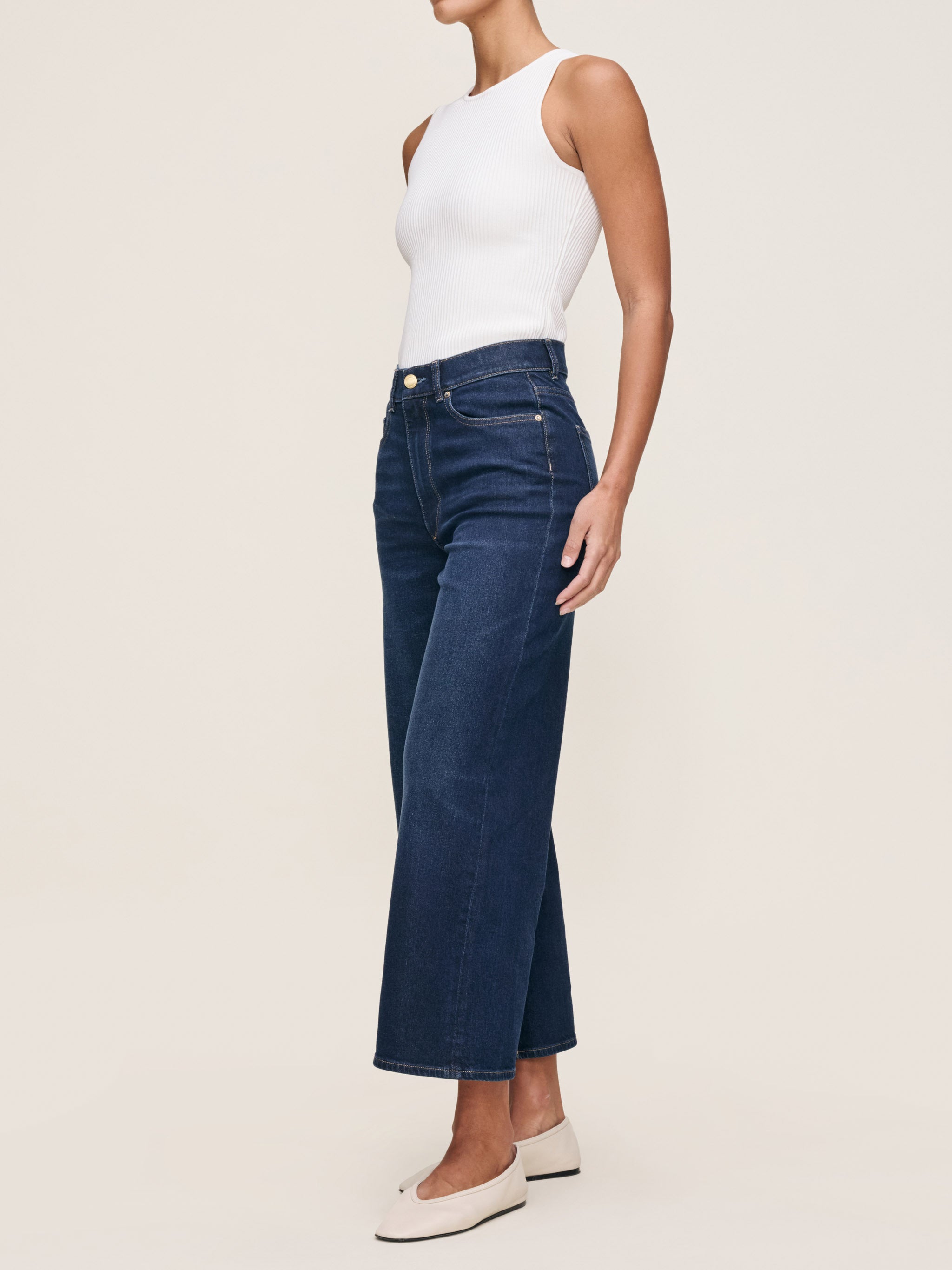 women's wide leg blue jean