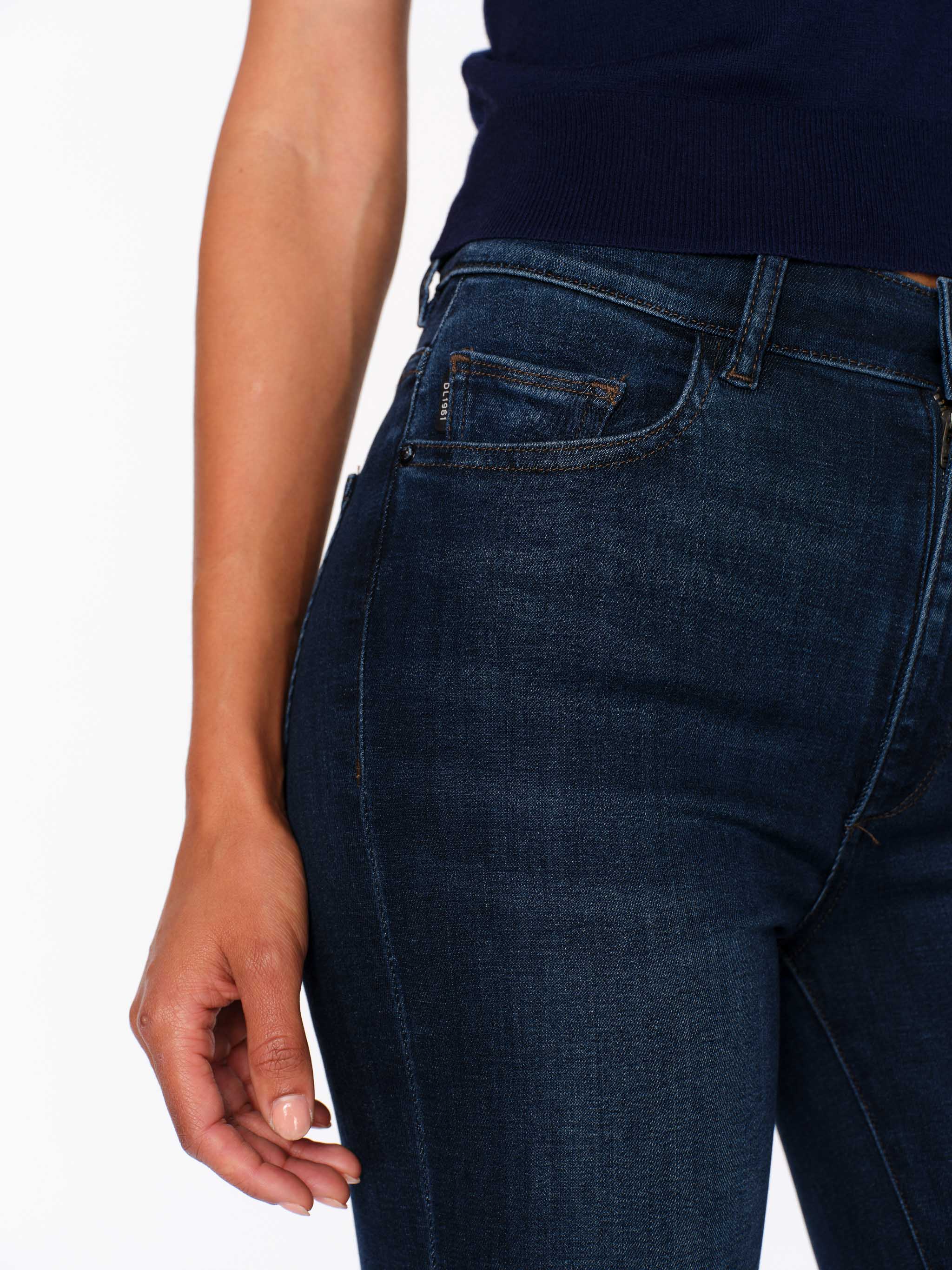 women's bootcut blue jean