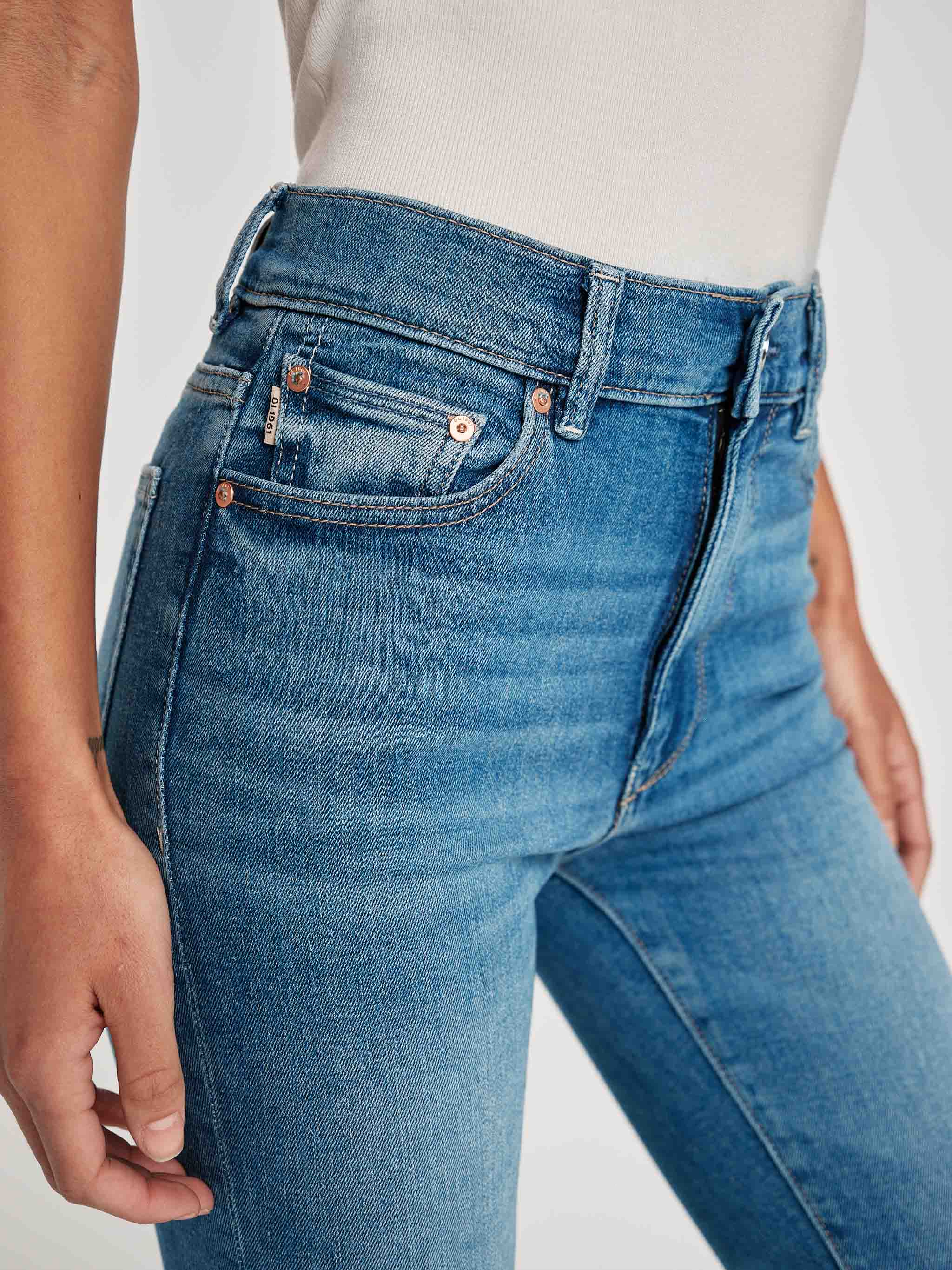 women's bootcut blue jean