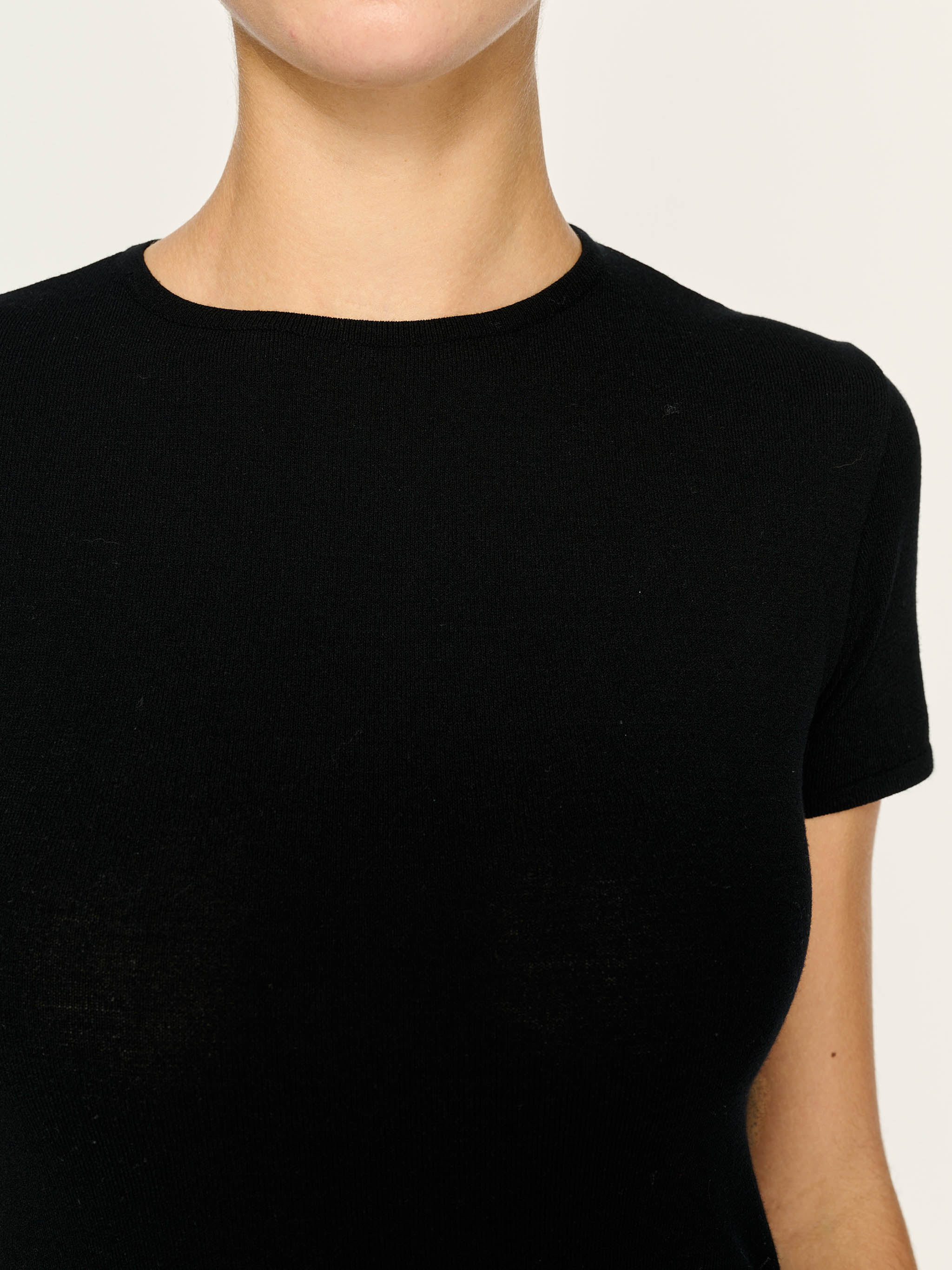 women's black tee