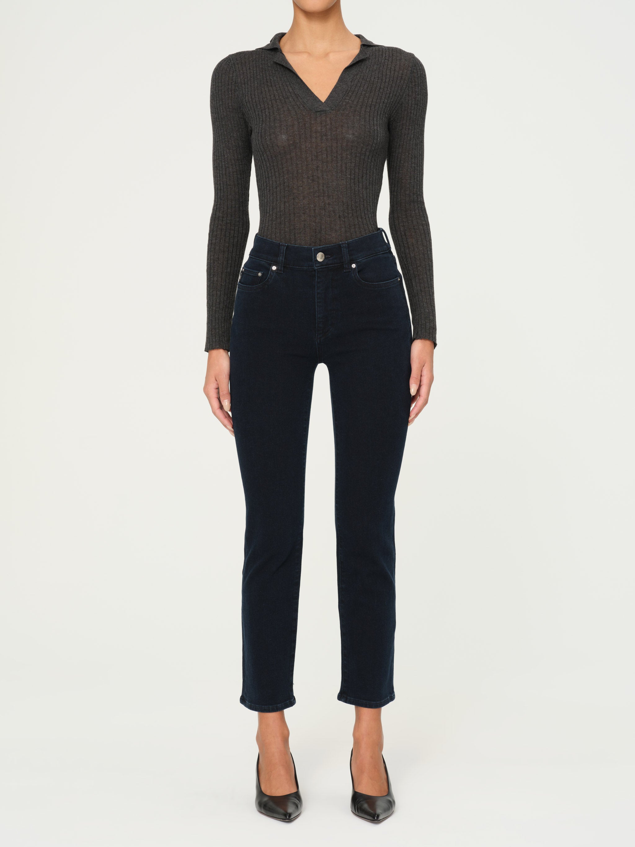 women's straight blue jean
