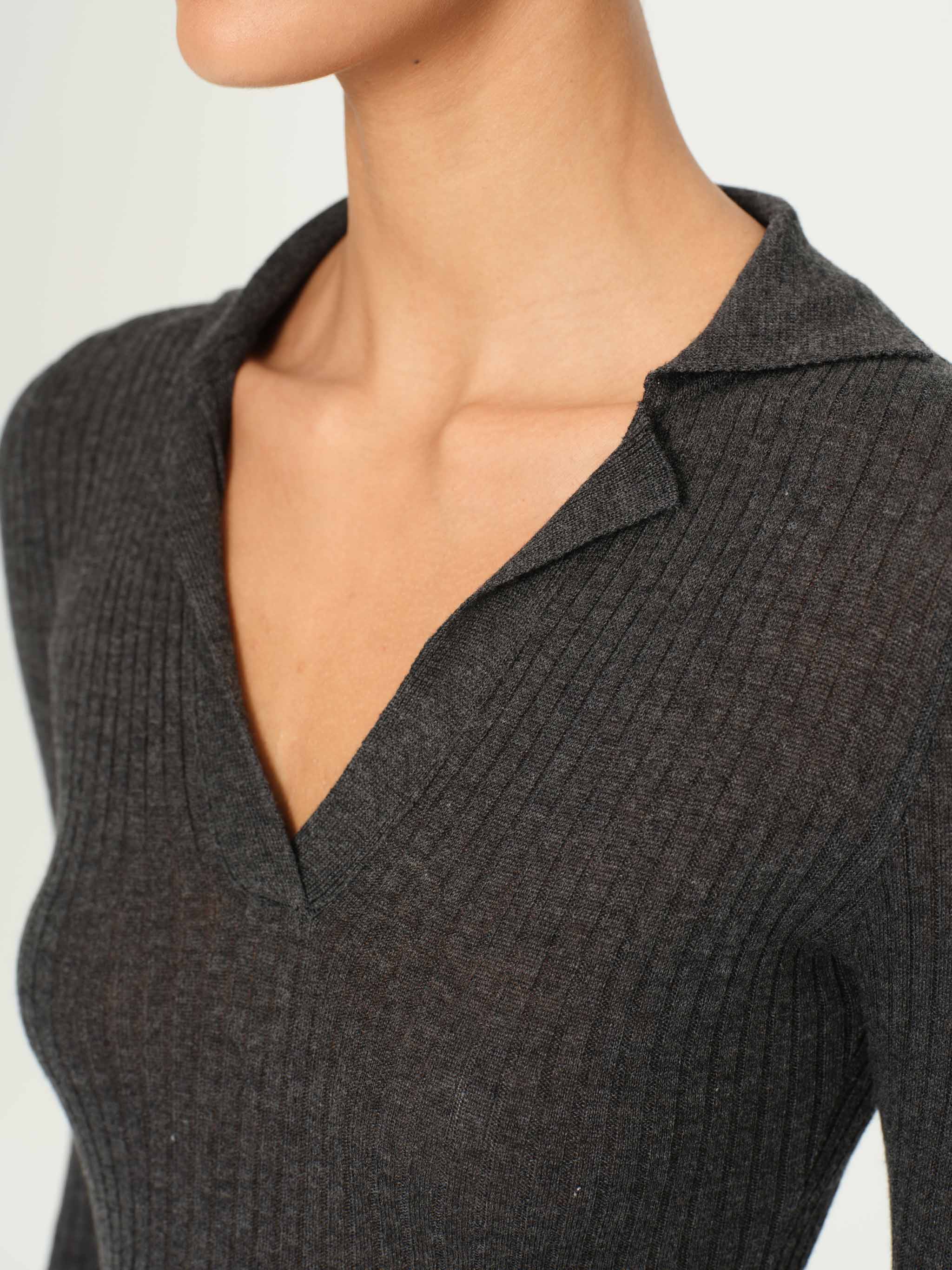 women's long sleeve grey top