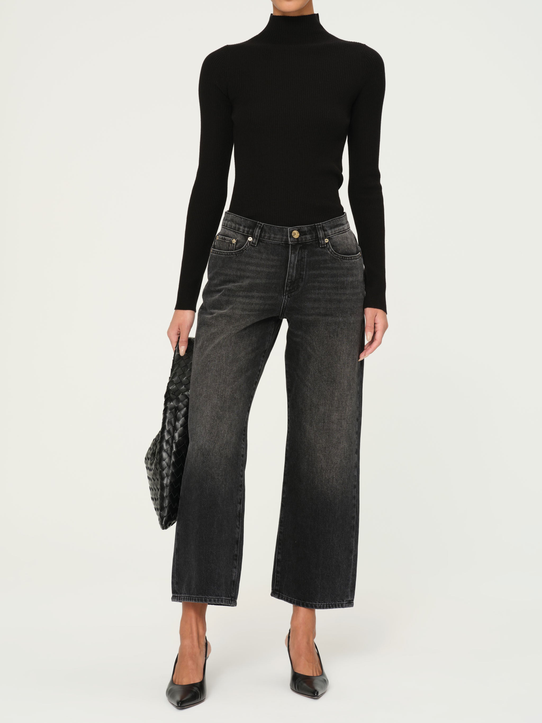 women's long sleev black top