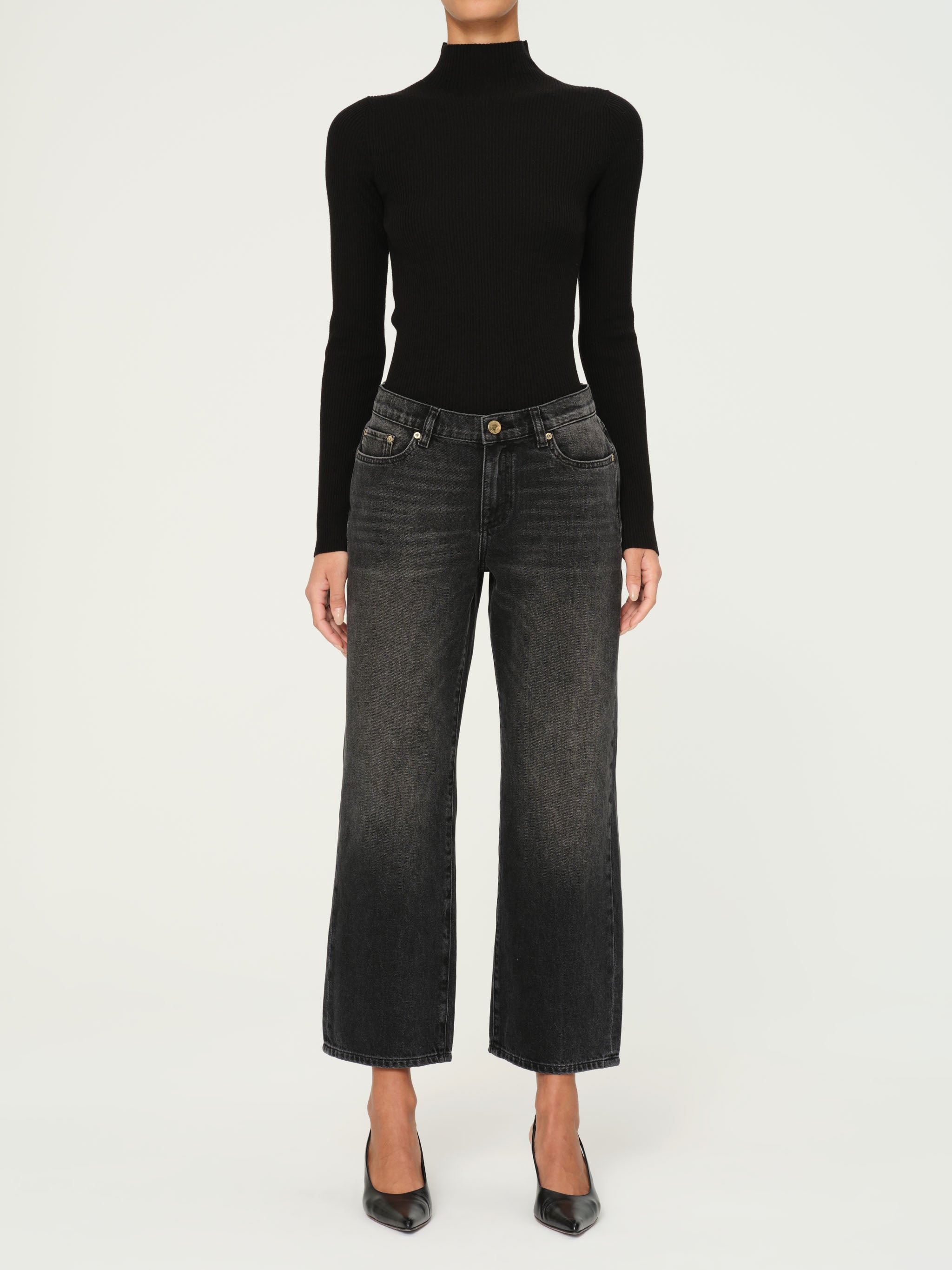women's long sleev black top