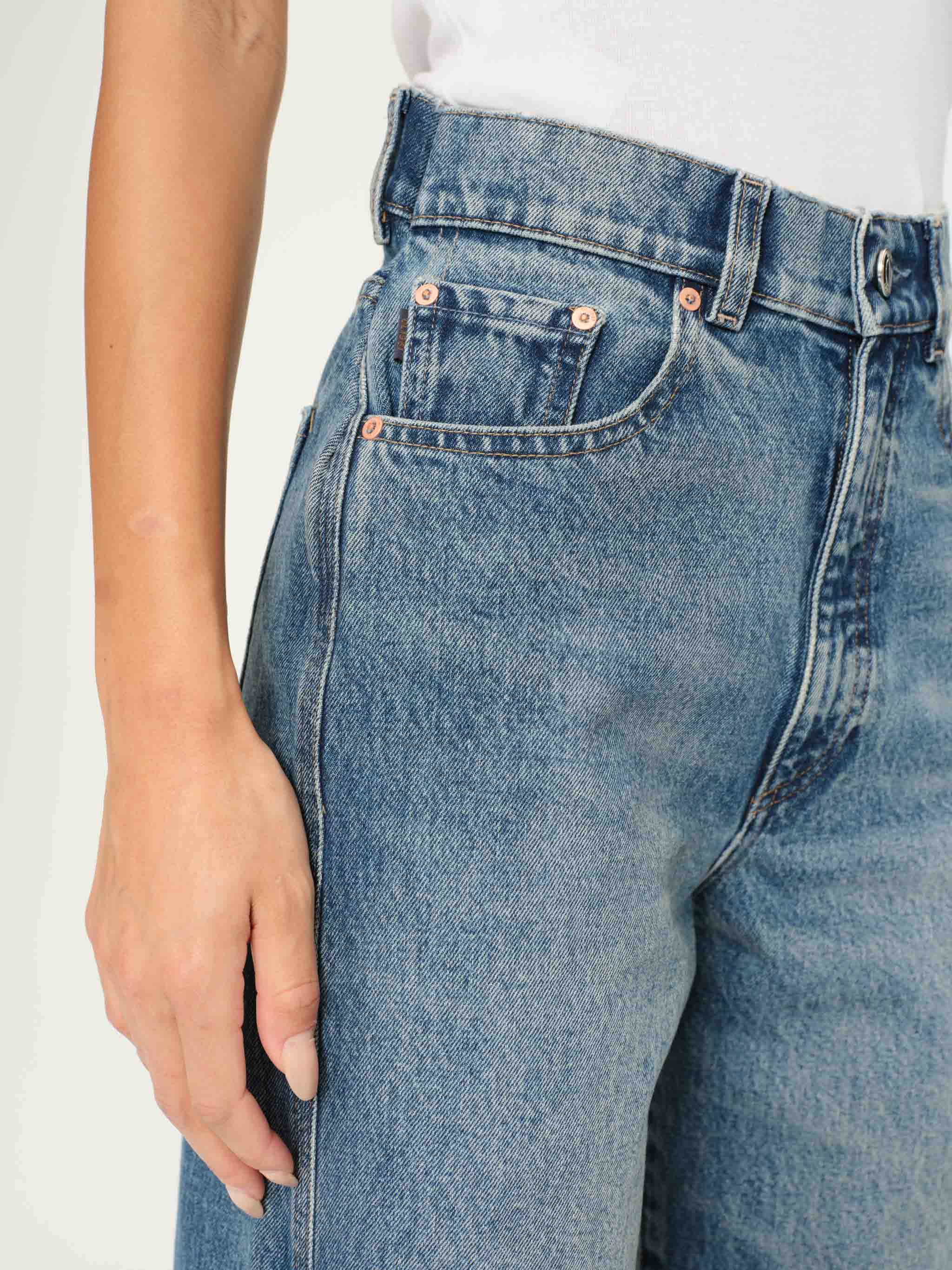 women's barrel blue jean