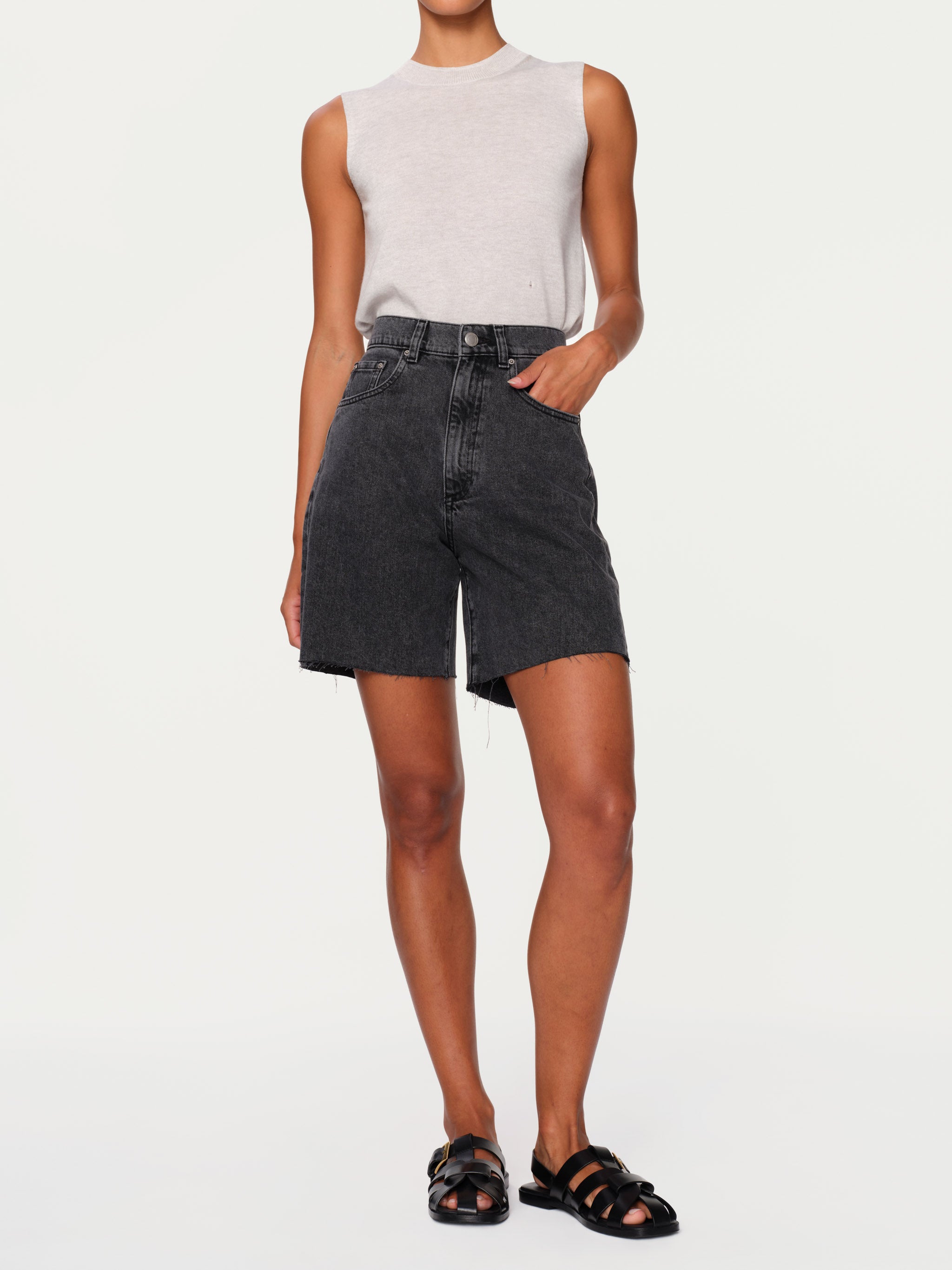 Women's Washed Black High Rise 7