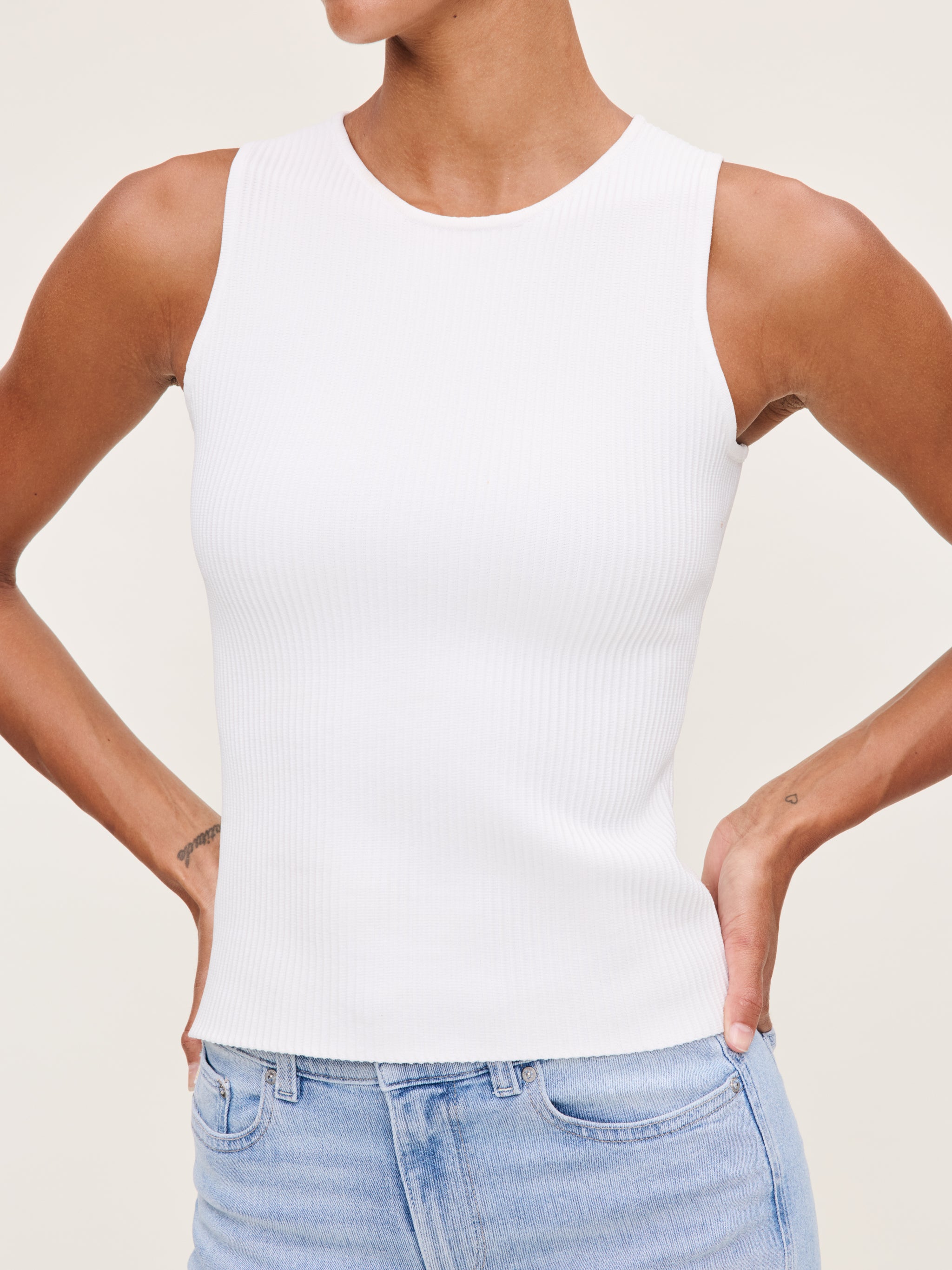 women's tank white