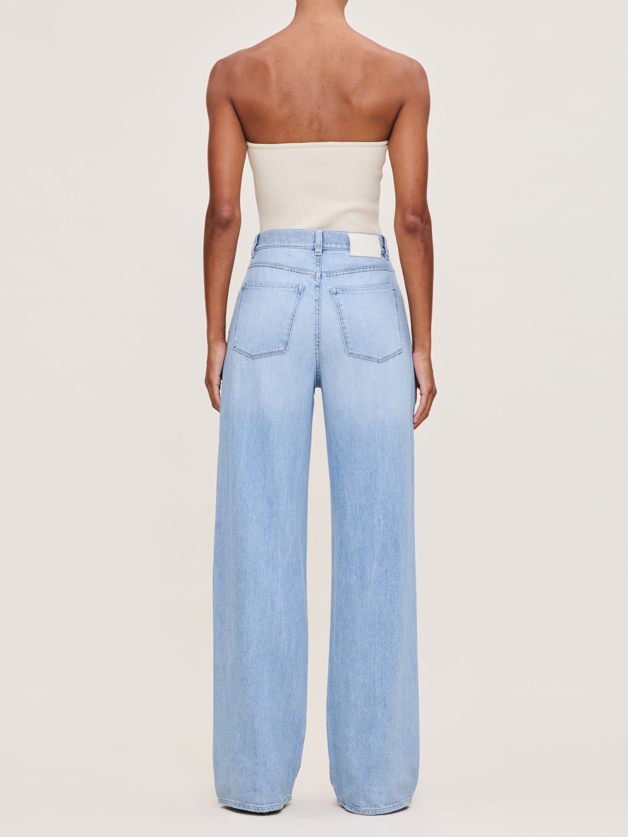 women's white top