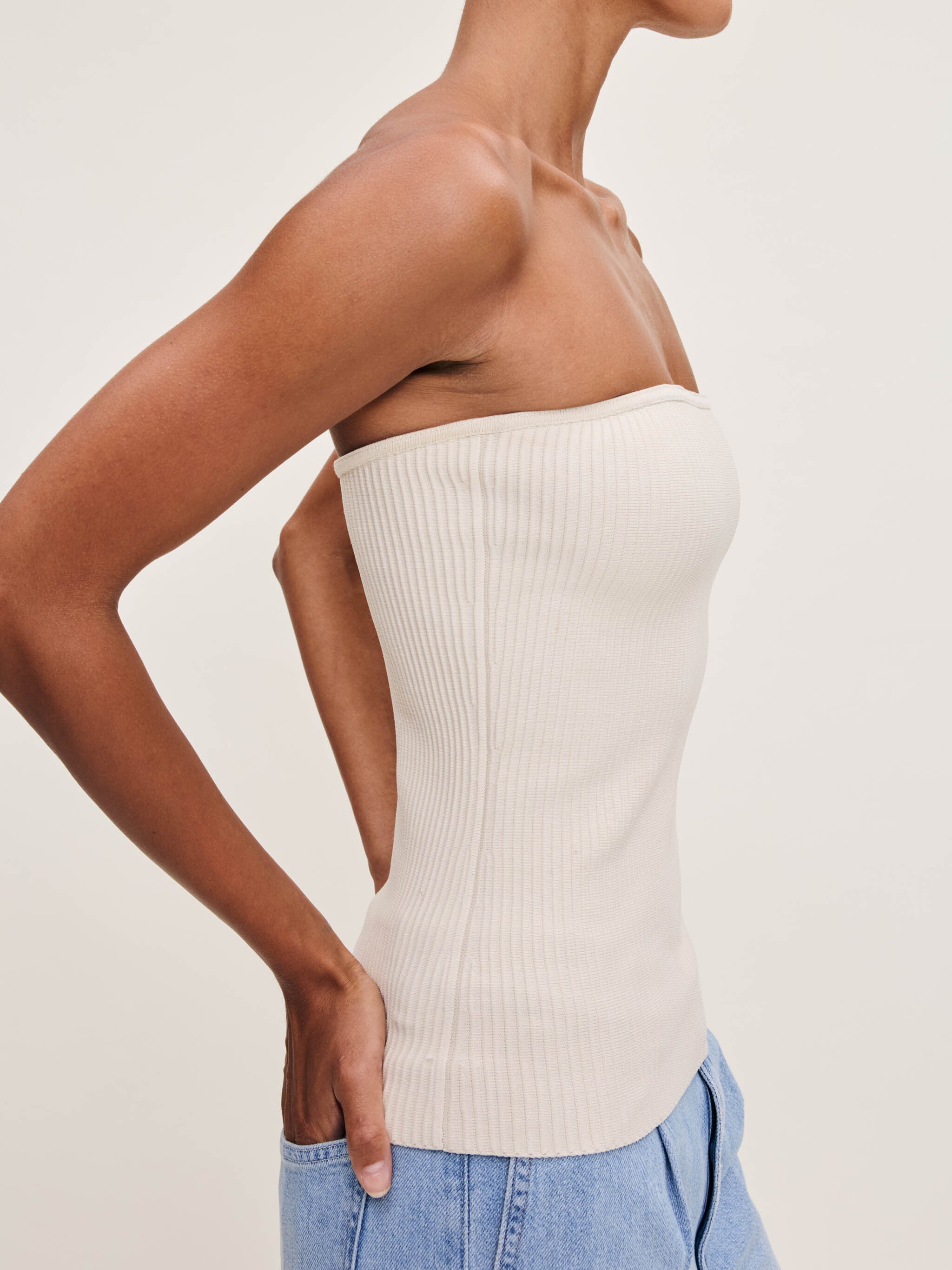 women's white top
