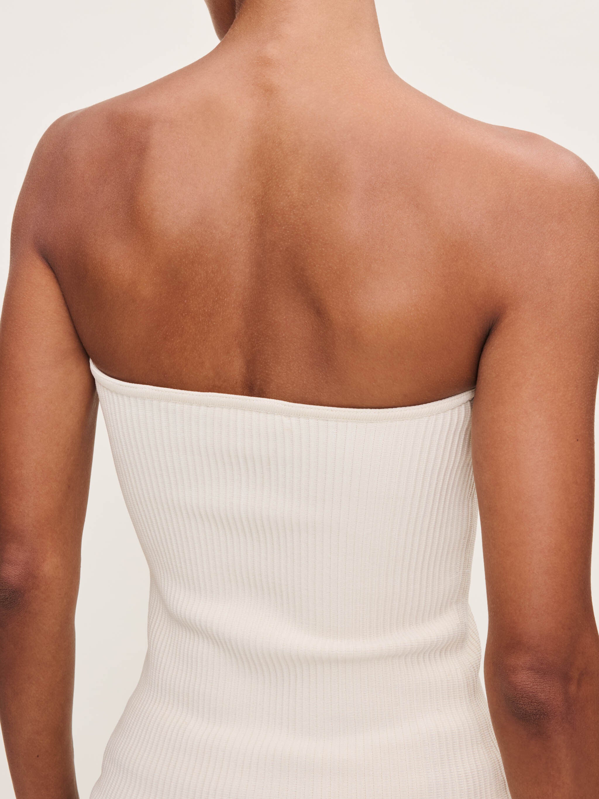 women's white top