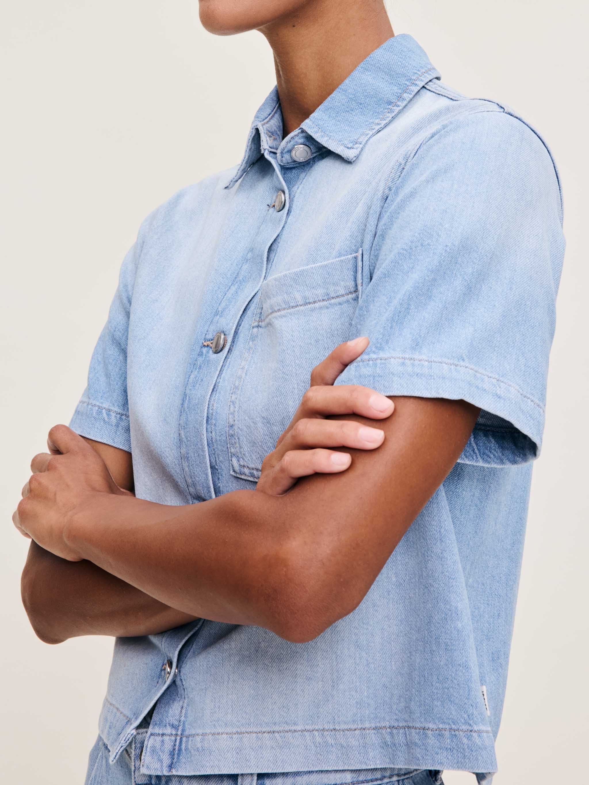 Women's Short Sleeve Blue Denim Button Down Top