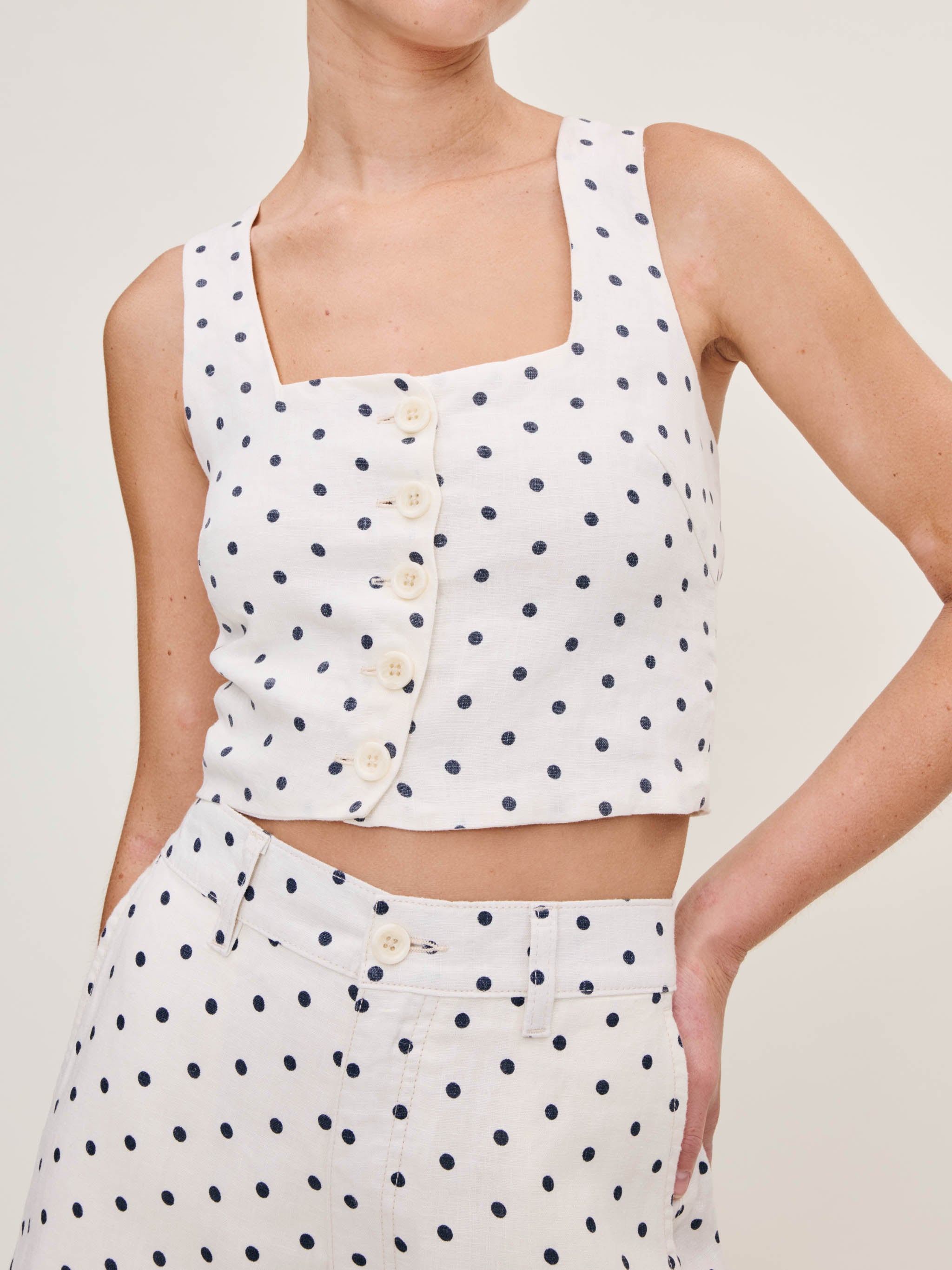 Women's Blue and White Polka Dot Cropped Linen Tank Top