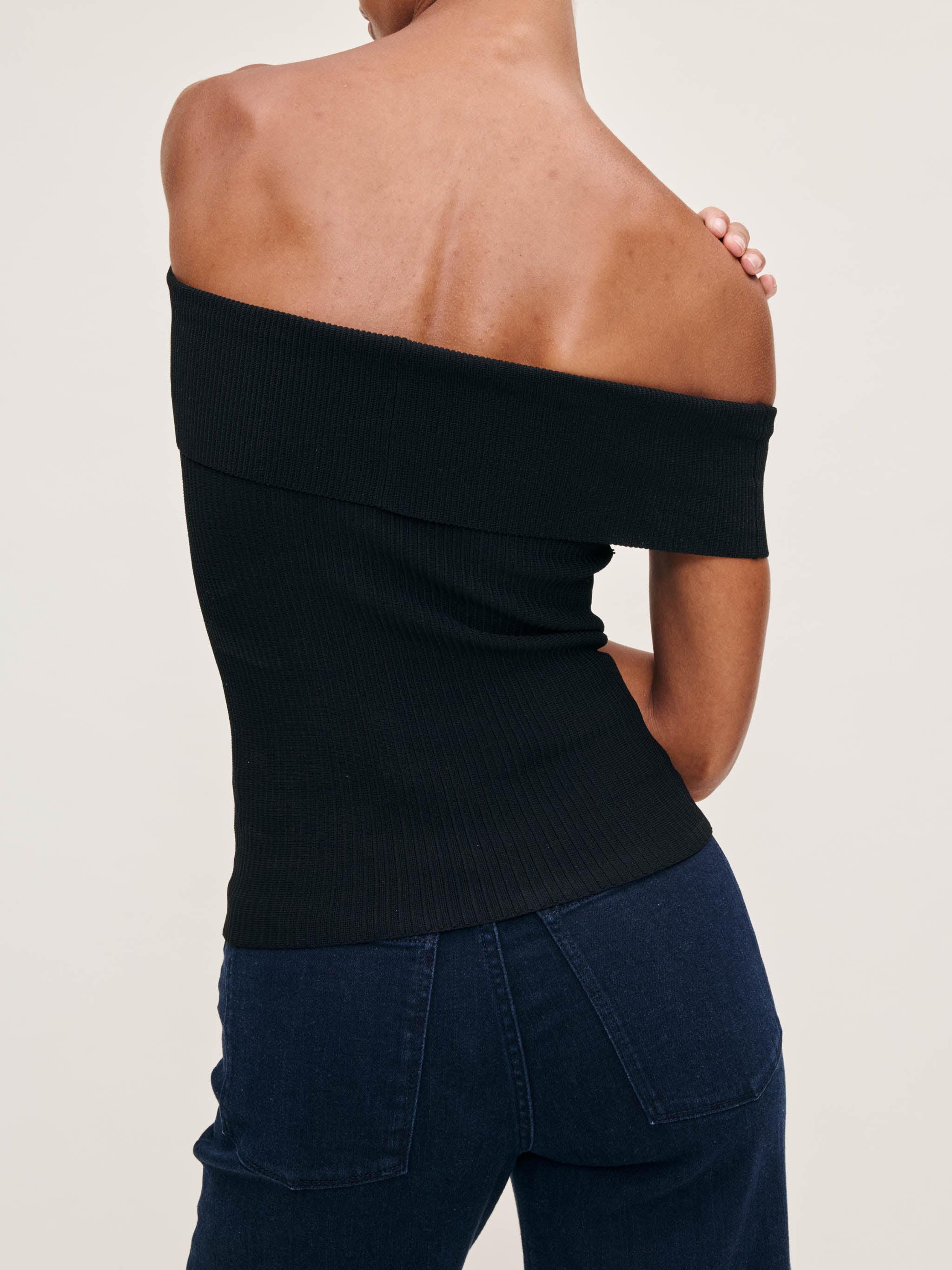 Women's Black Off The Shoulder Sculpting Top