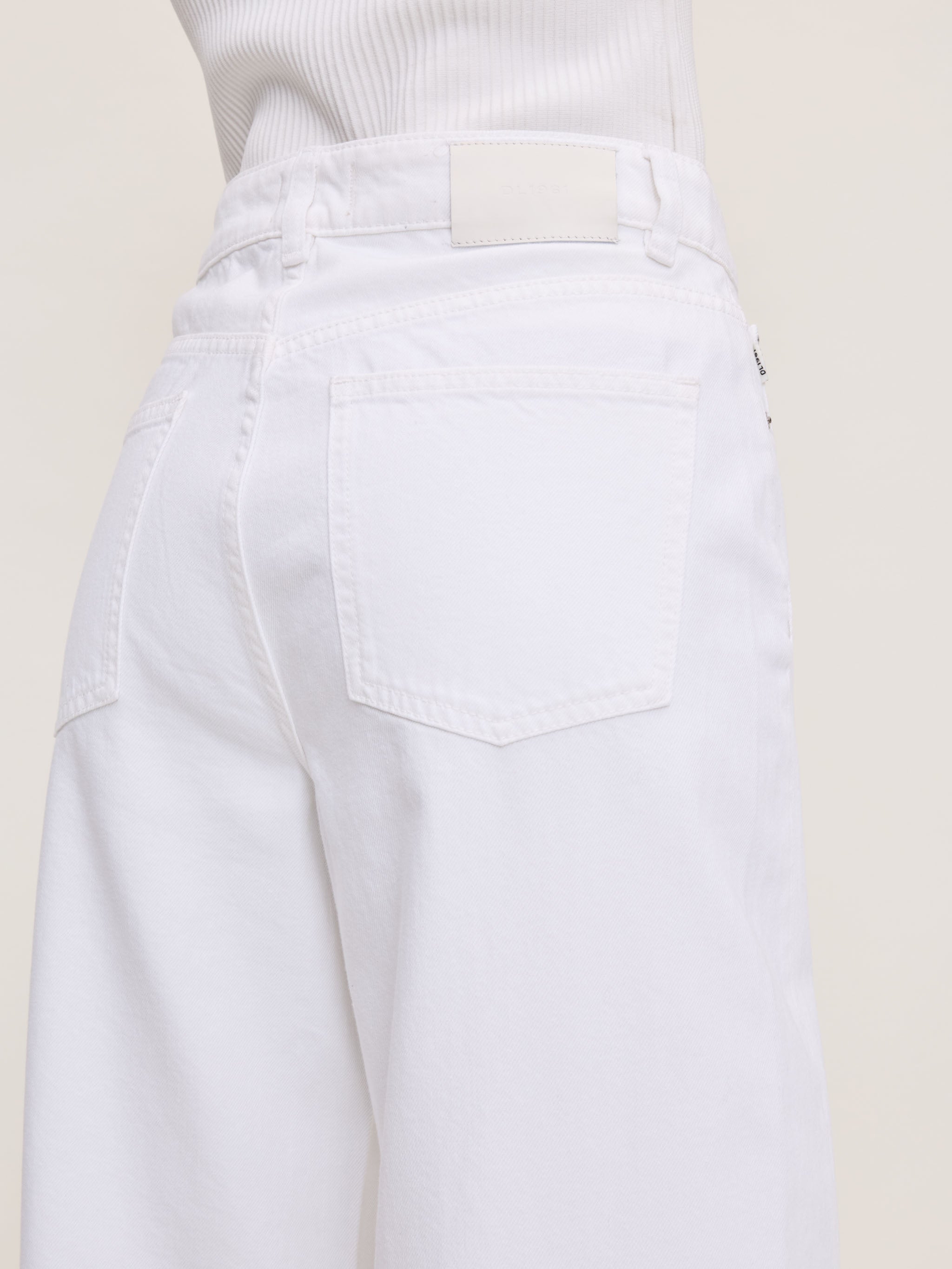 Women's High Rise Barrel Leg White Jeans