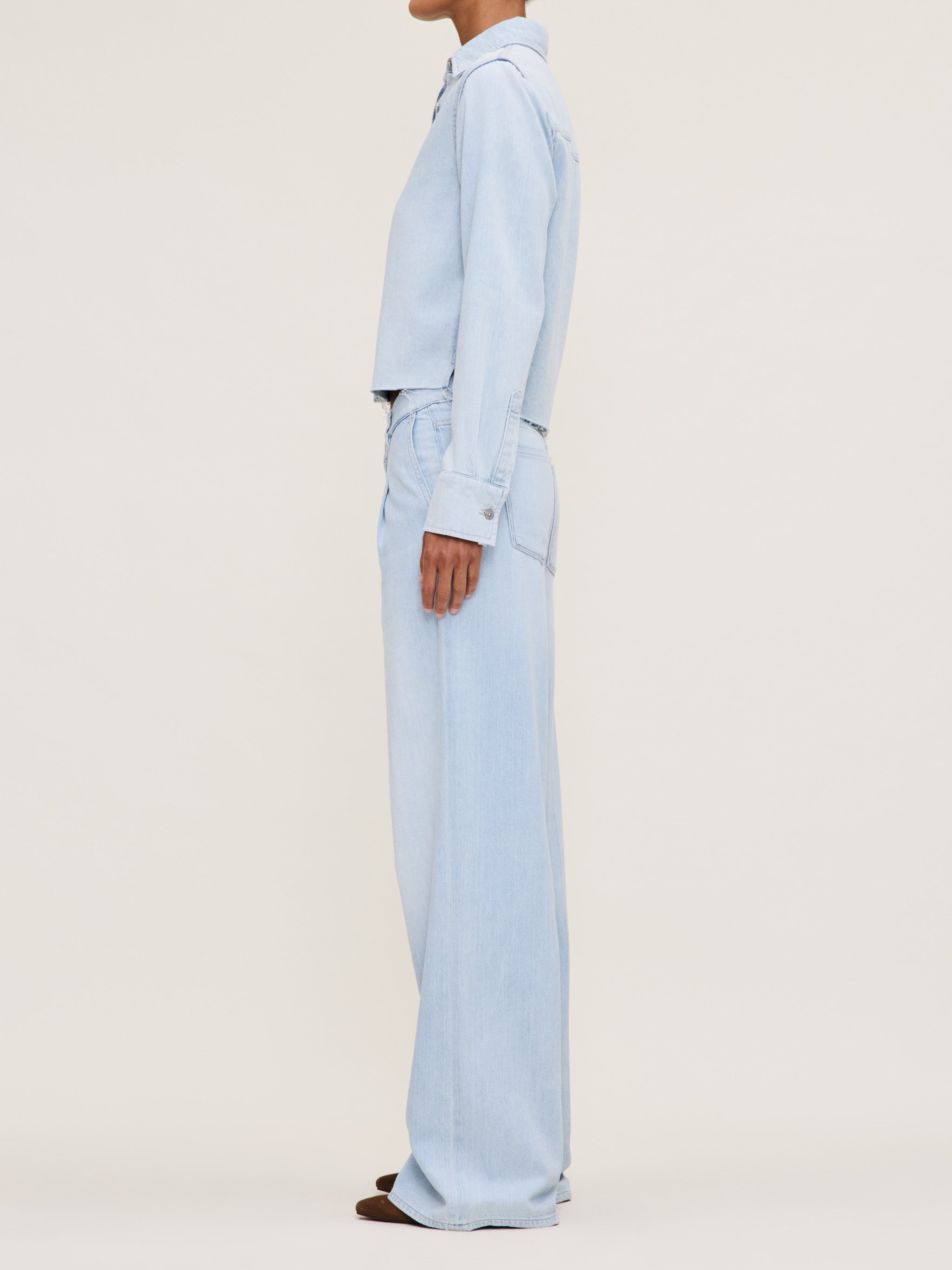 Women's Long Sleeve Blue Denim Button Down Top