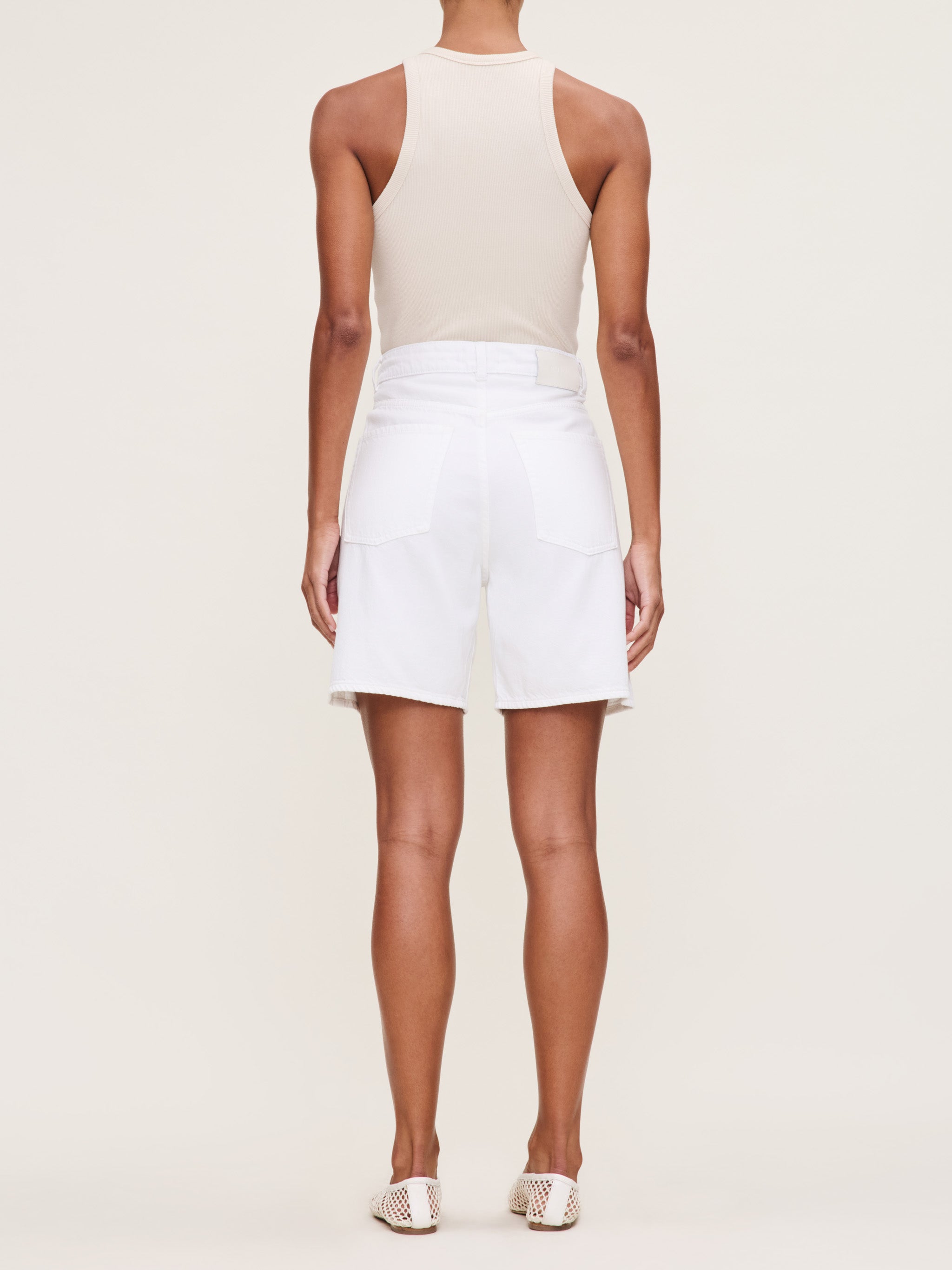 women's short white jean