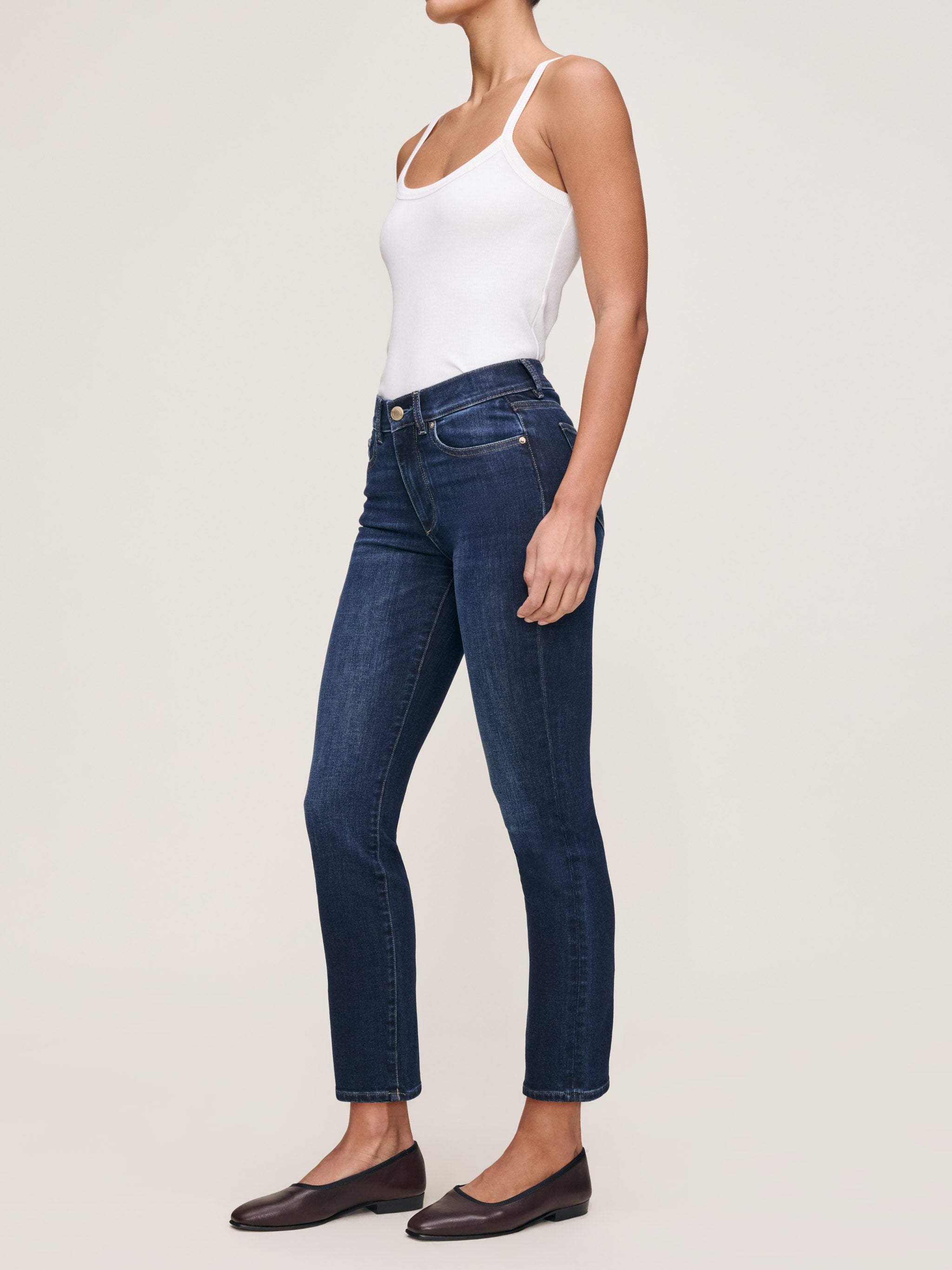 women's straight blue jean