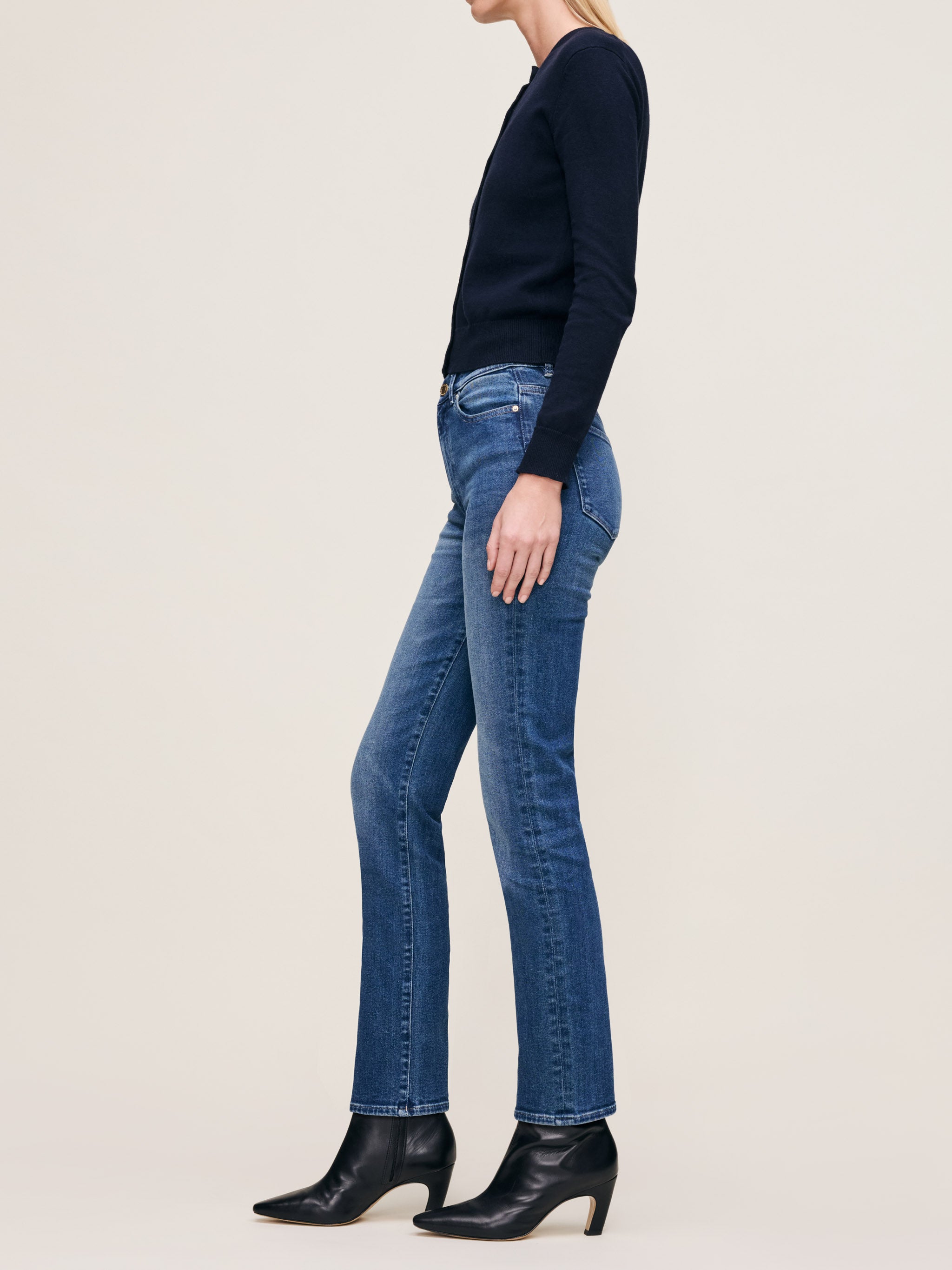women's straight blue jean