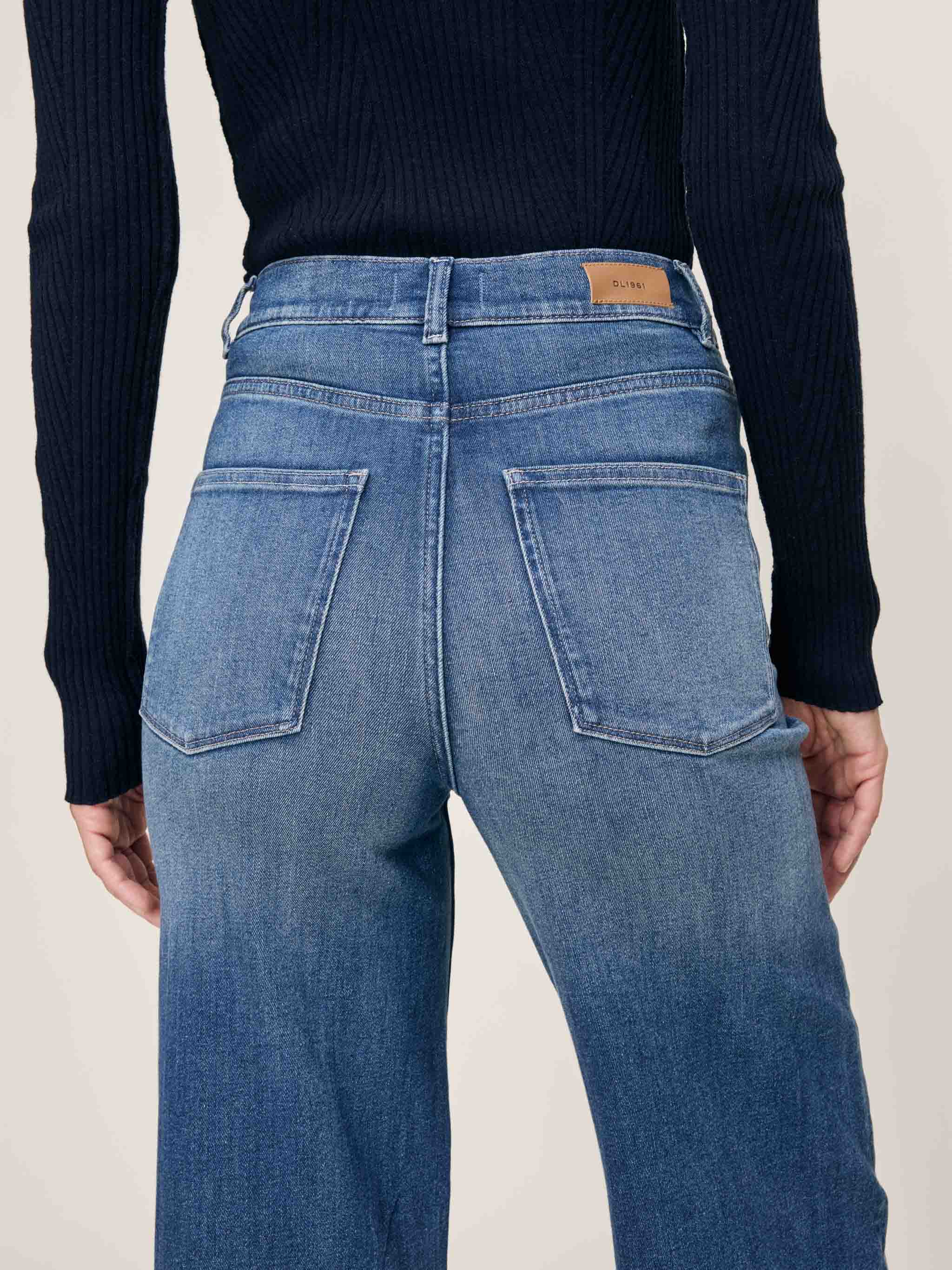 women's wide leg blue jean