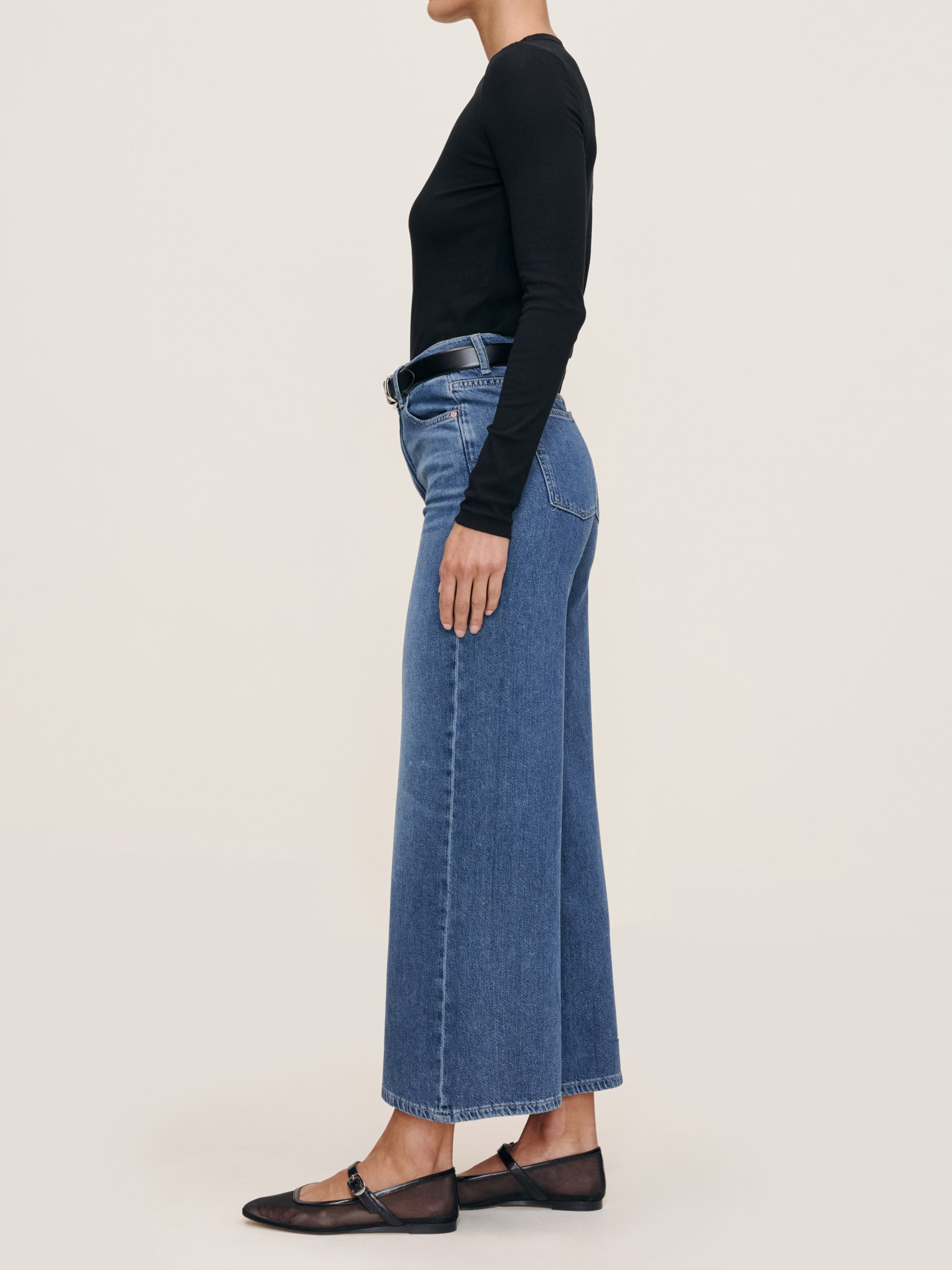 women's wide leg blue jean