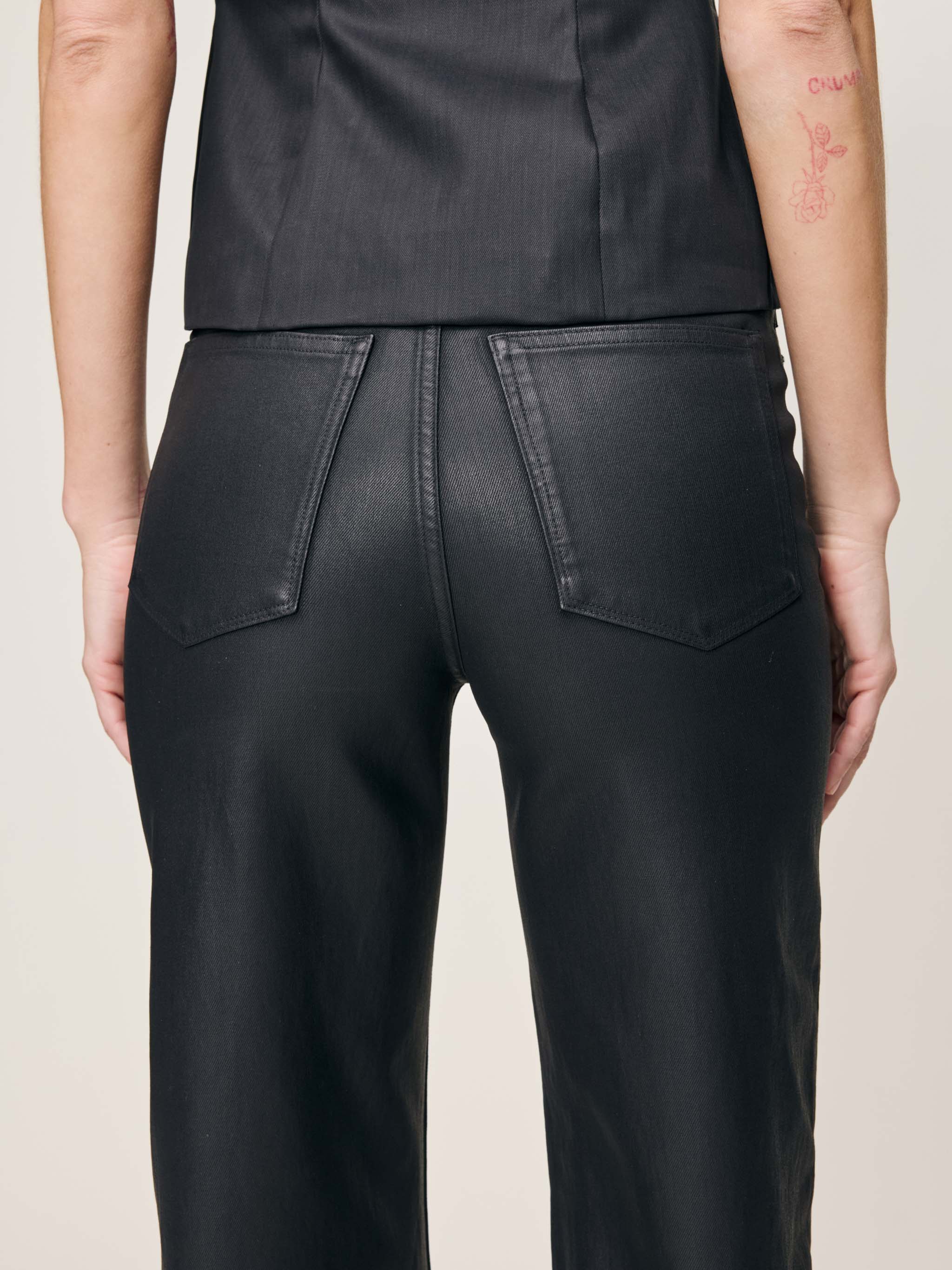 Karmine Refined Wide Leg High Rise 31