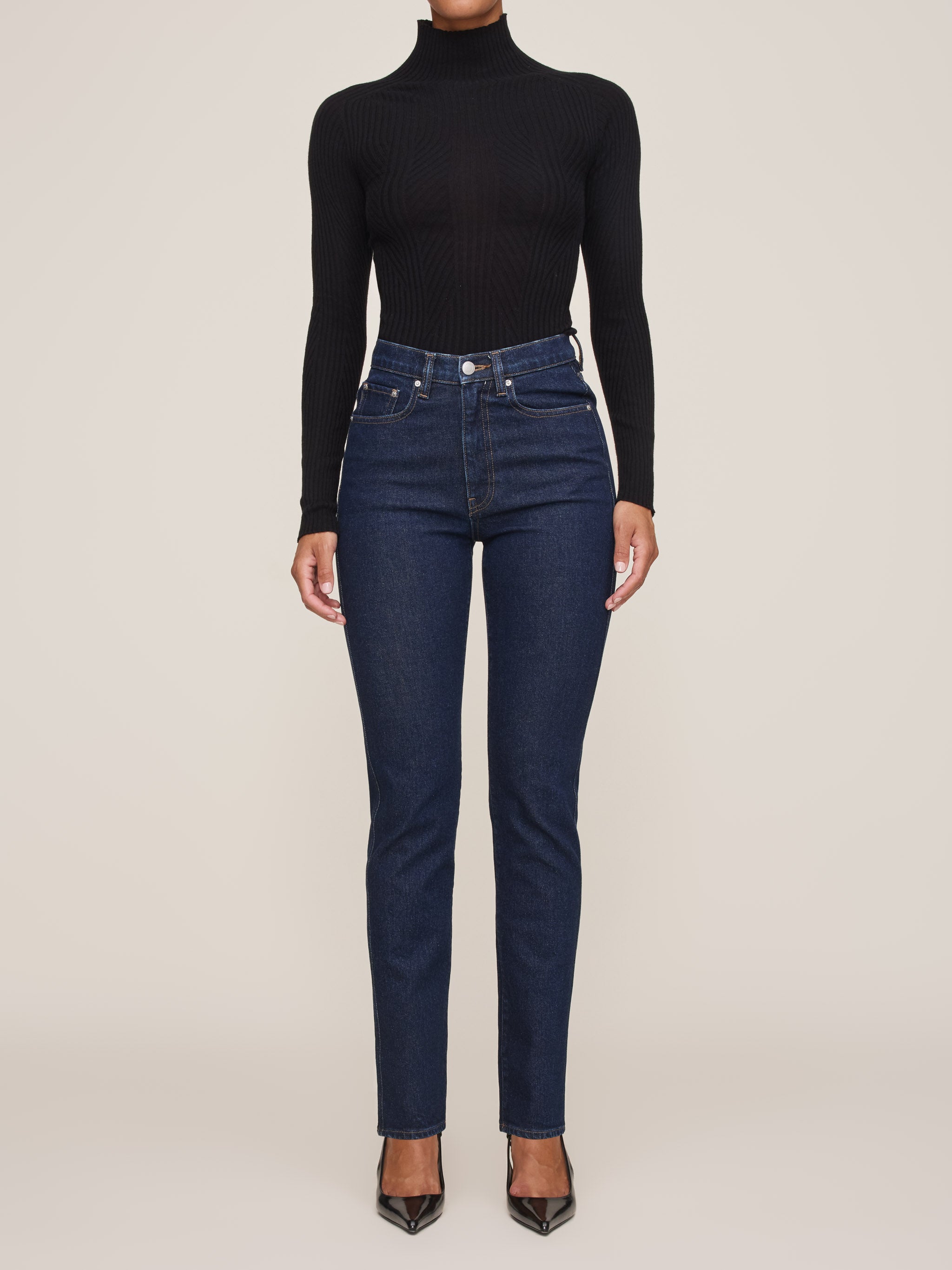 Turtleneck Sweater | Black