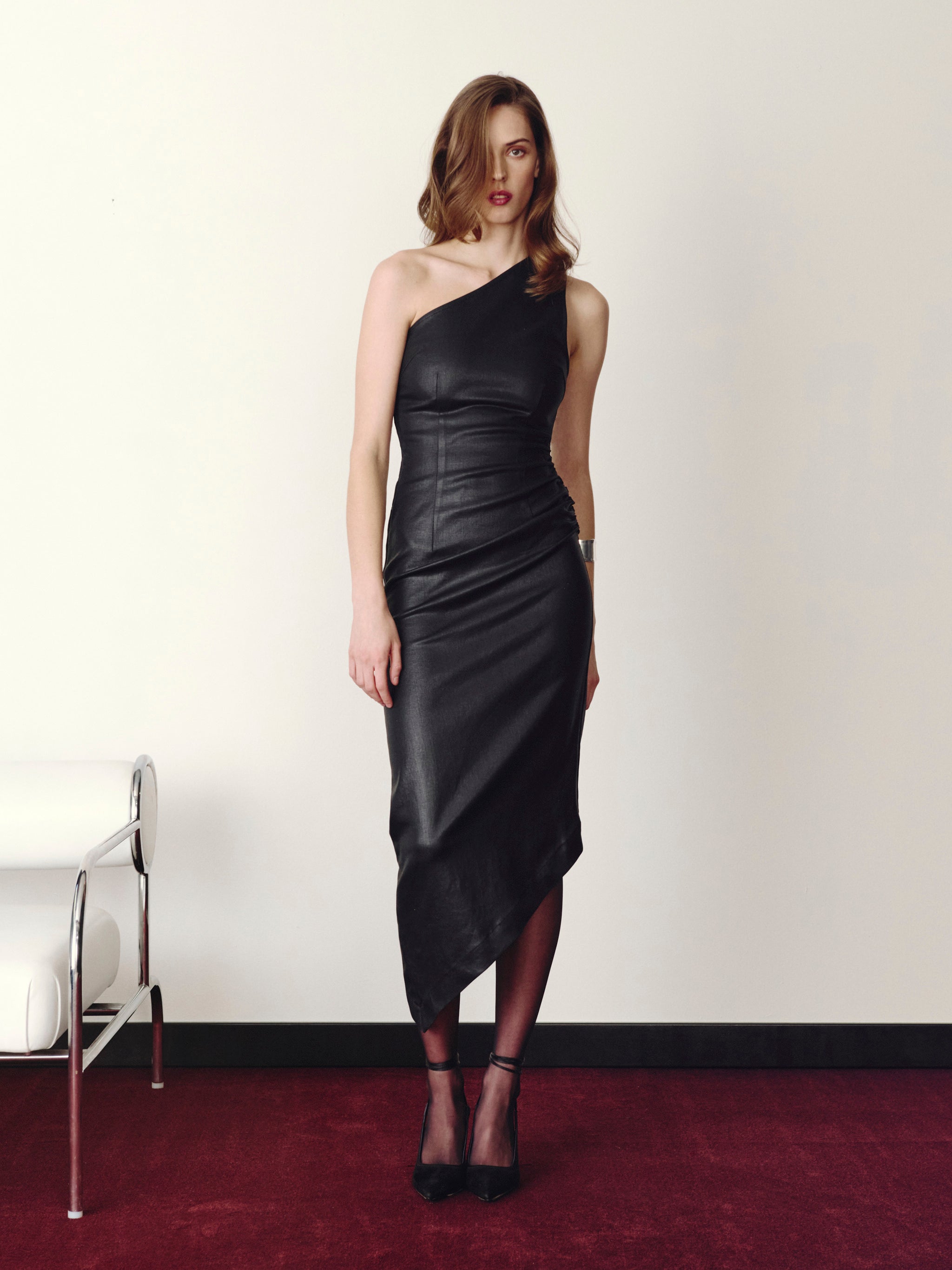 Esme Dress Off Shoulder Midi | Black Coated