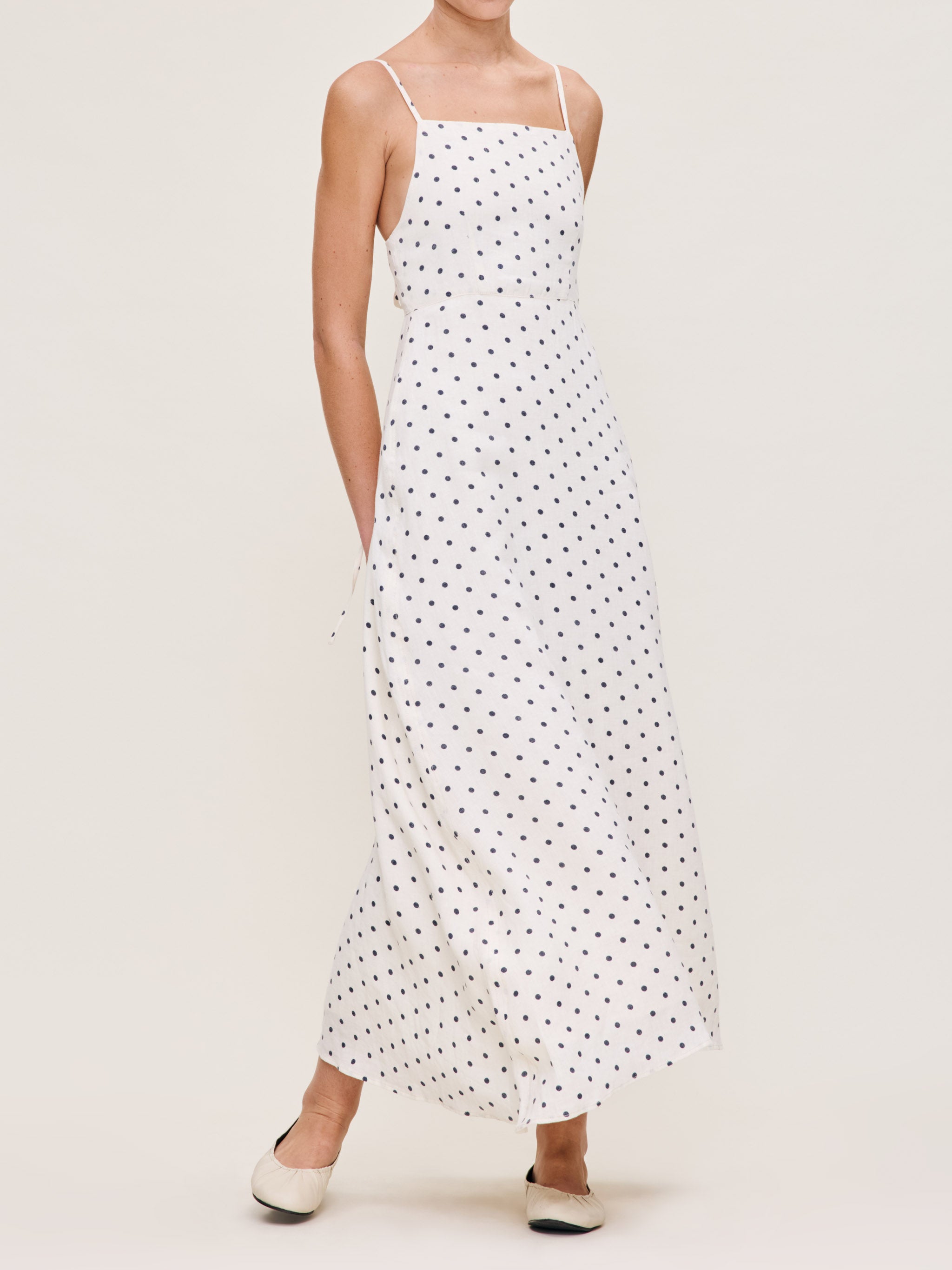 Women's Blue and White Polka Dot Linen Dress