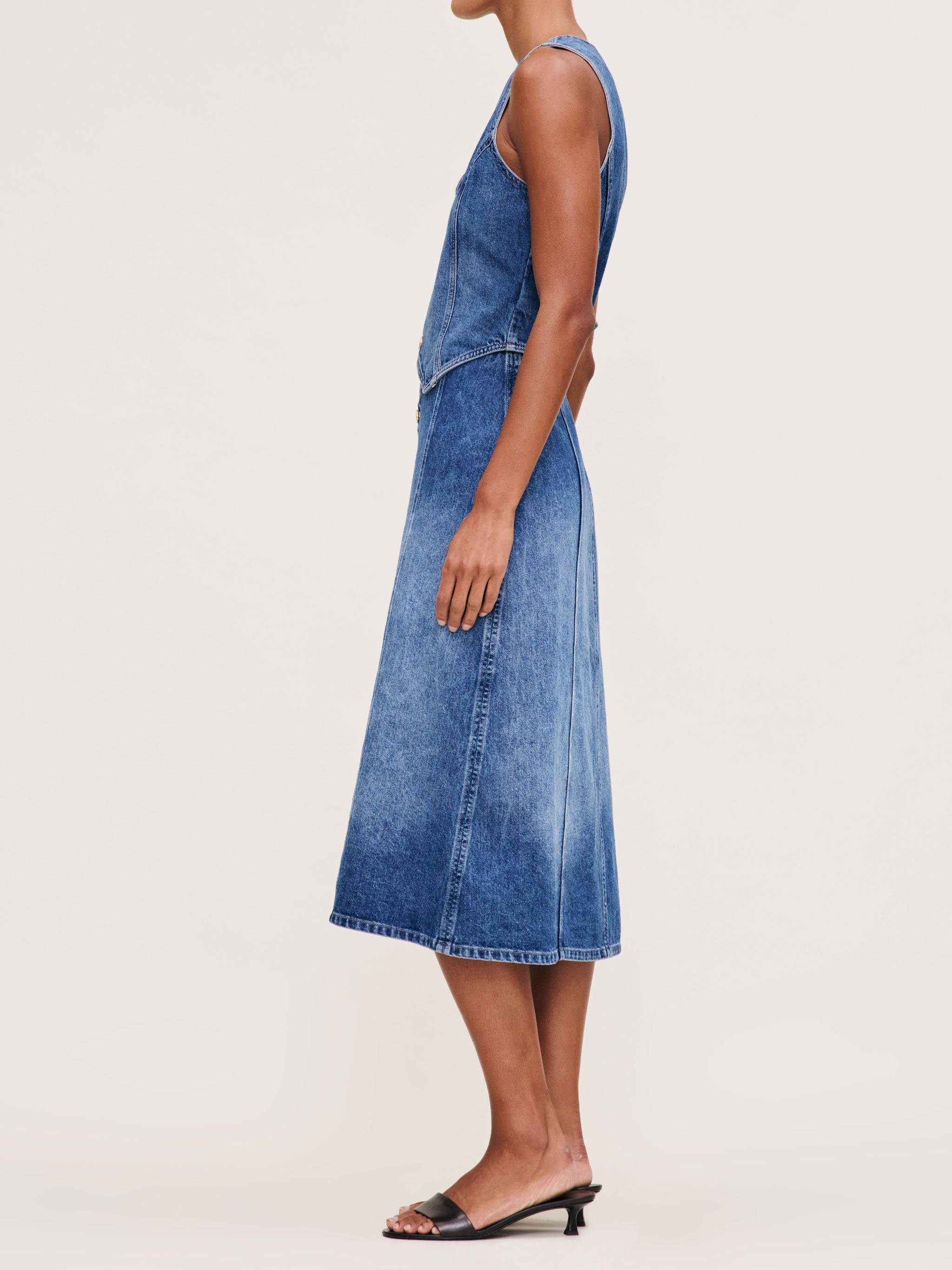 women's blue jean skirt