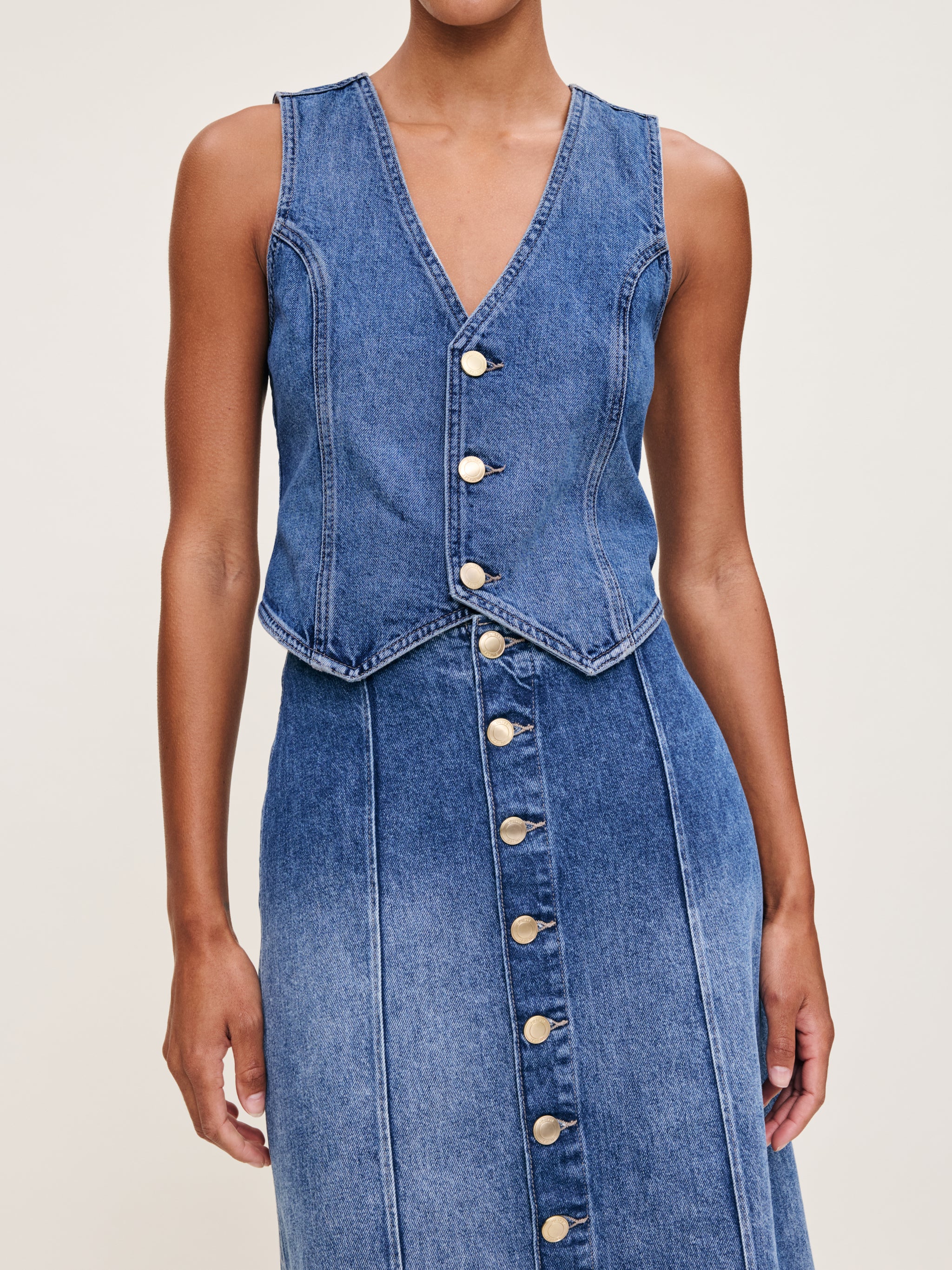 women's blue jean skirt