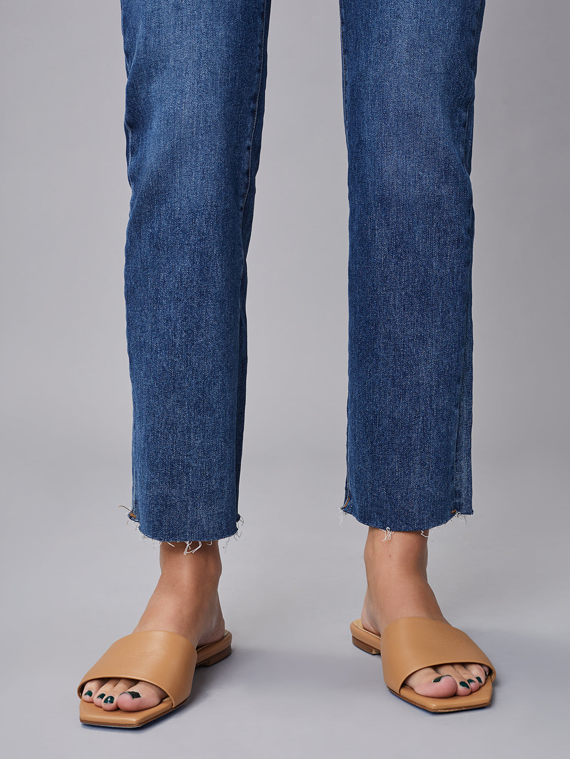 women's straight blue jean