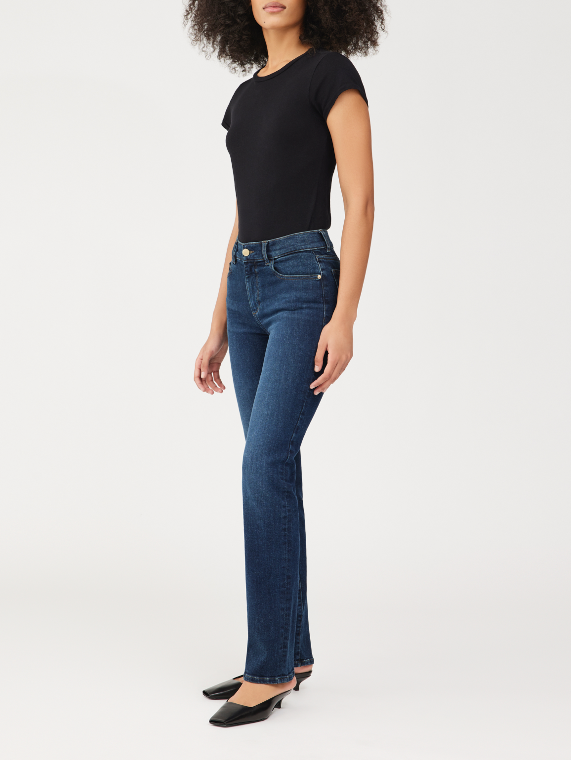 women's straight blue jean