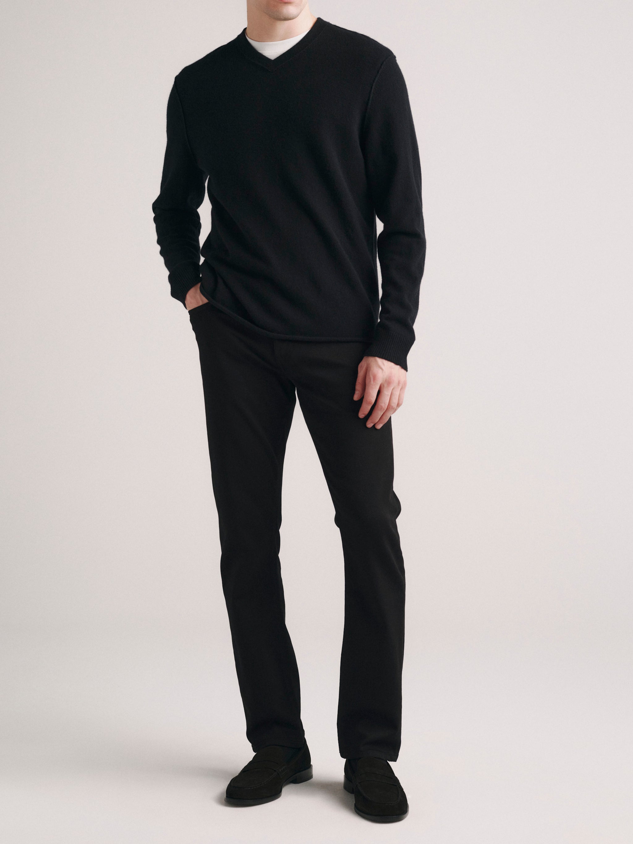 Russell Slim Straight Jeans | Cavern (Black)
