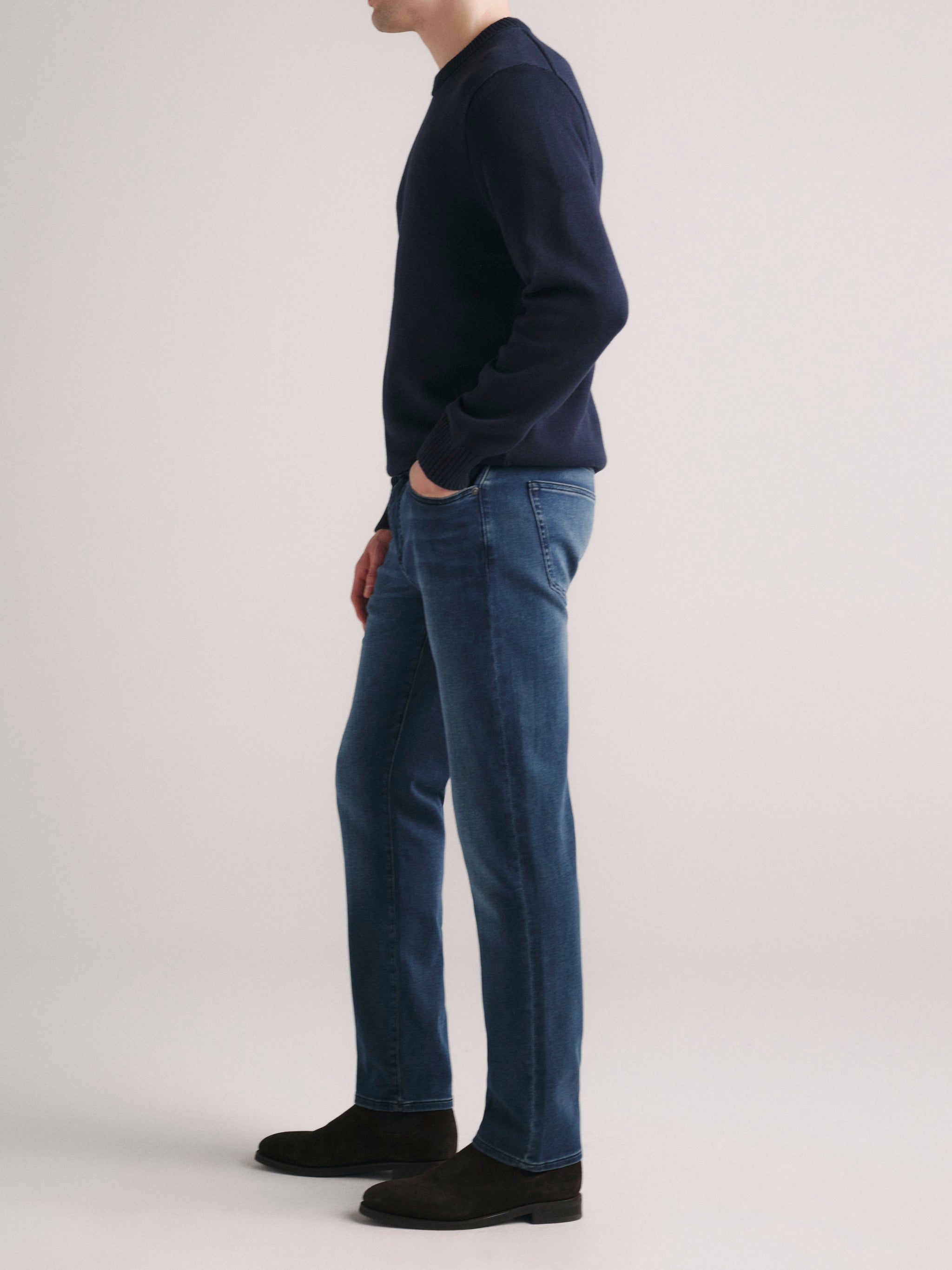Russell Slim Straight Jeans | Chesapeake (Dark Indigo)