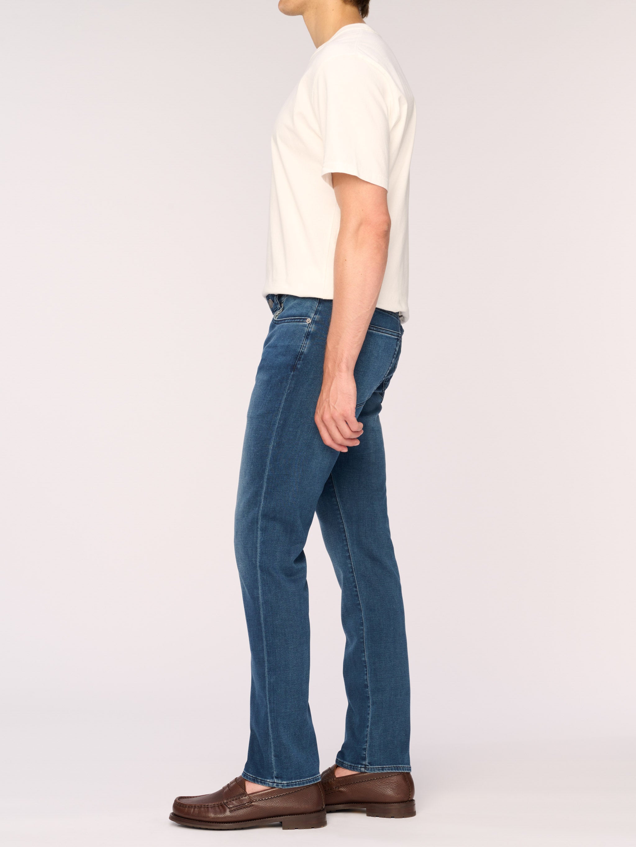 Russell Slim Straight Jeans | Chesapeake (Dark Indigo)