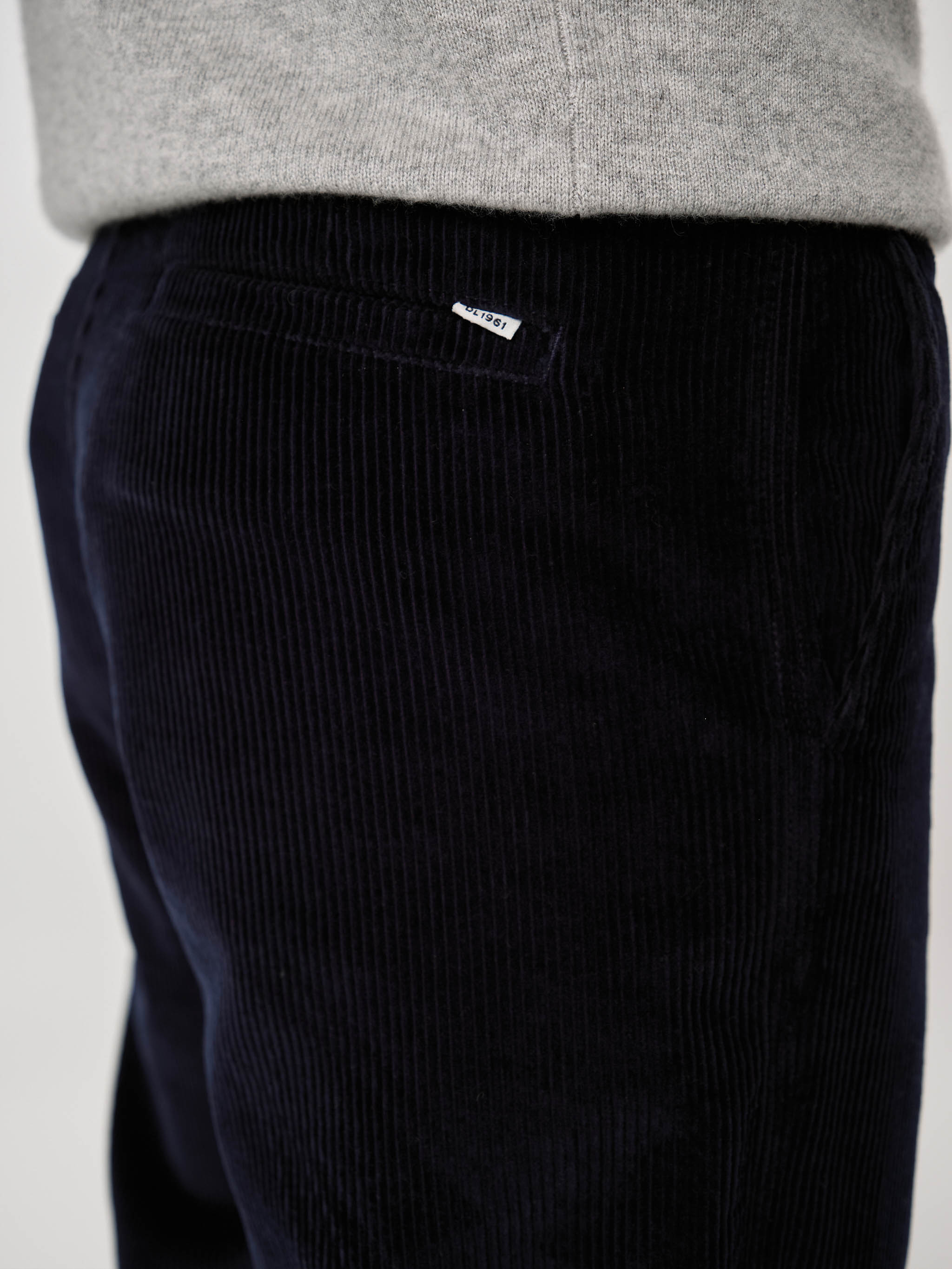 Kurt Loose Straight Trouser | Deep Marine