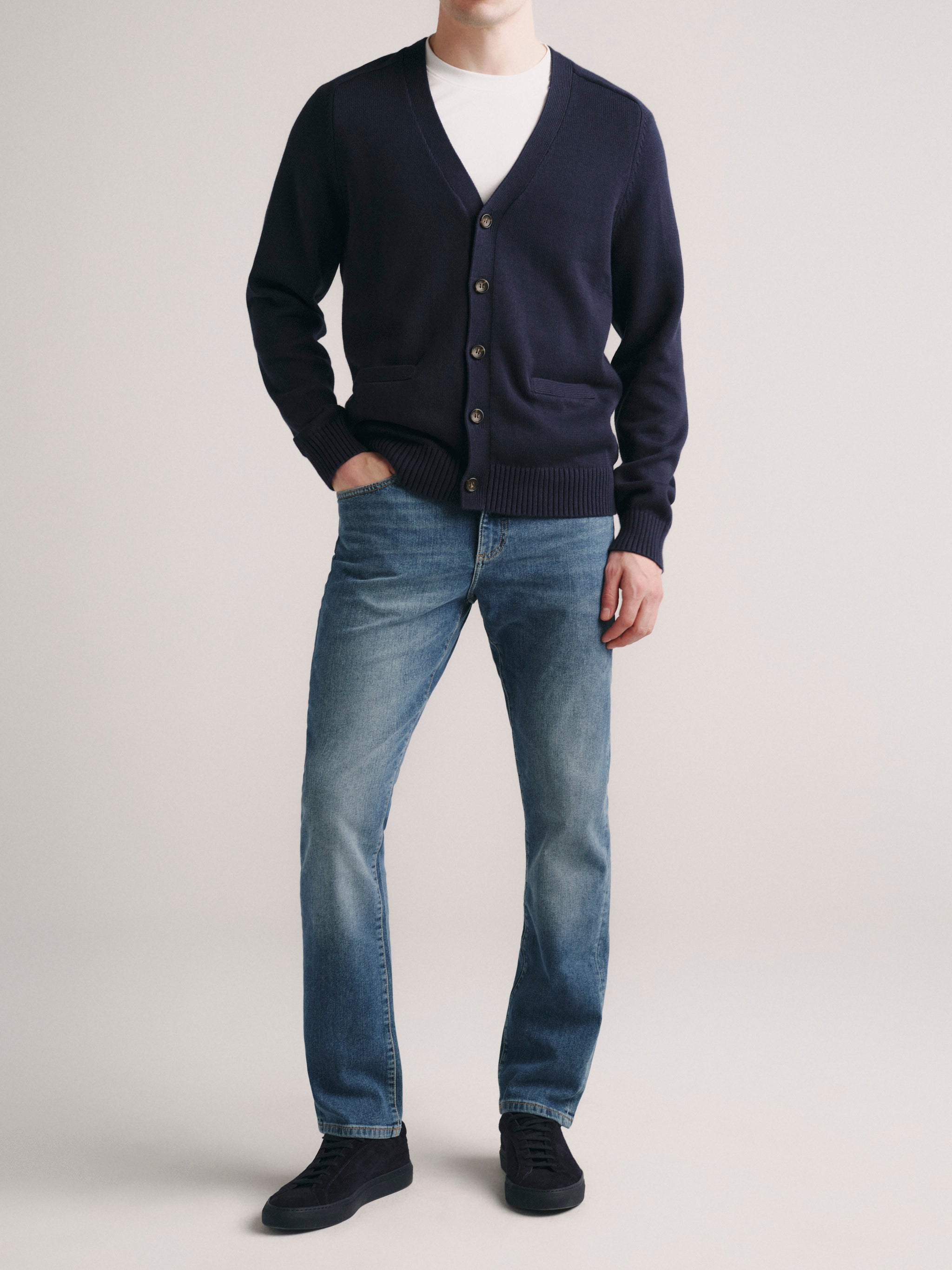 Russell Slim Straight Jeans | Lakewood