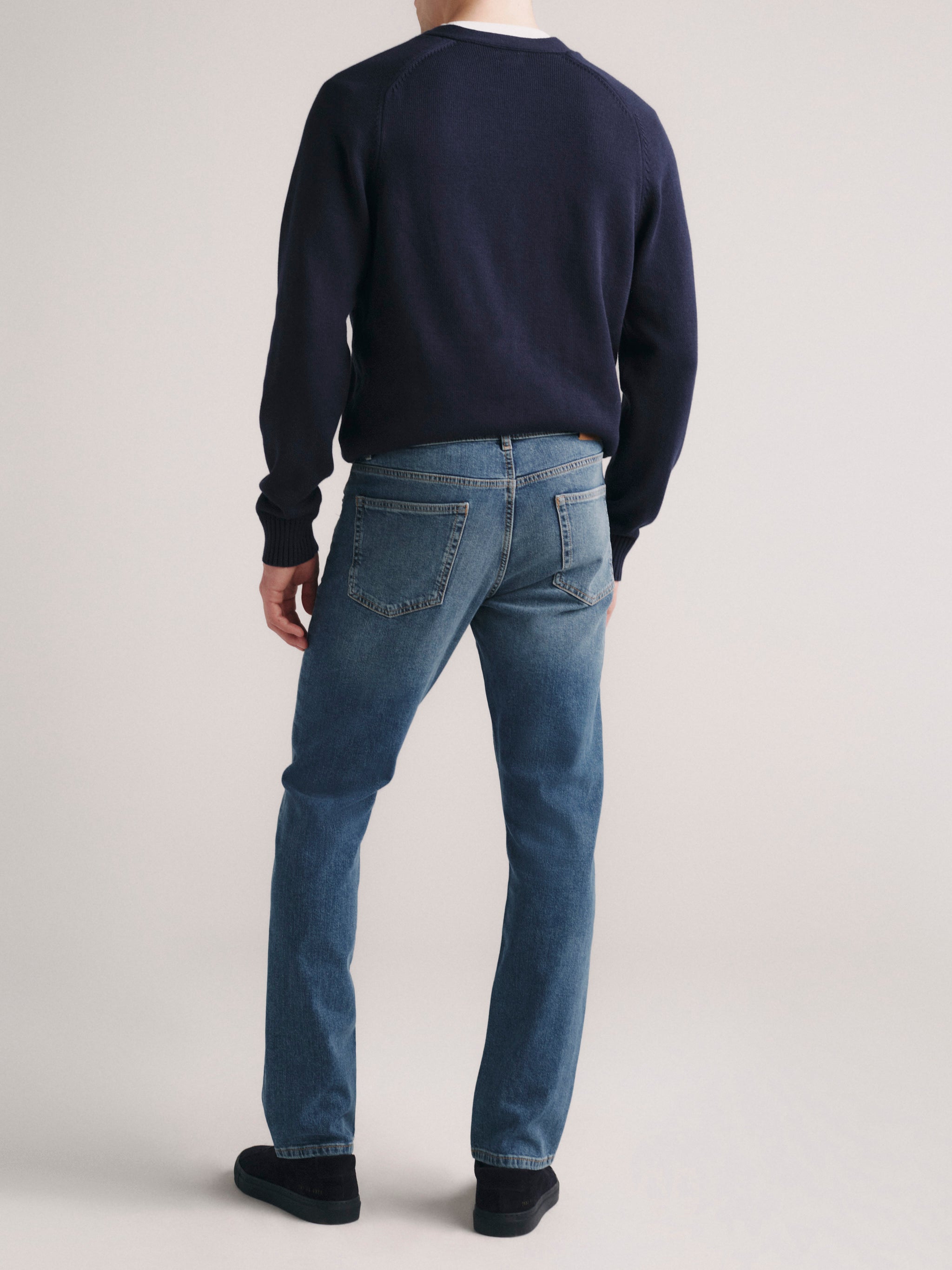 Russell Slim Straight Jeans | Lakewood