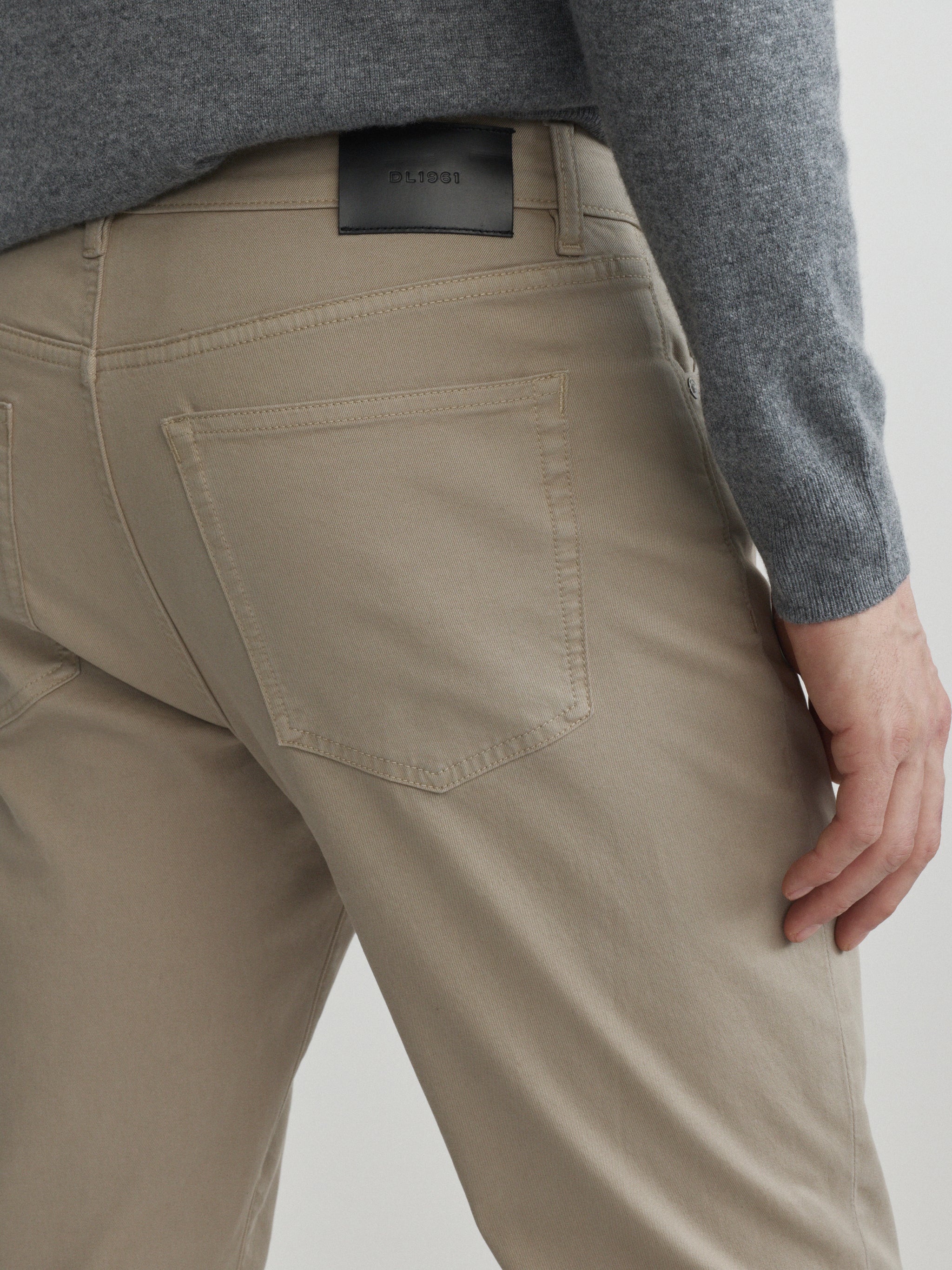 Russell Slim Straight Pants | Taupe