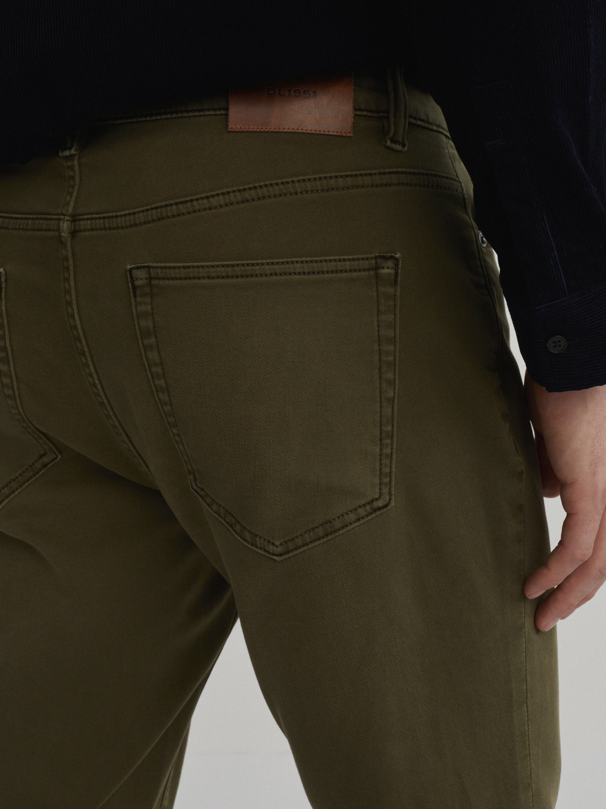 Nick Slim Jeans | Olive