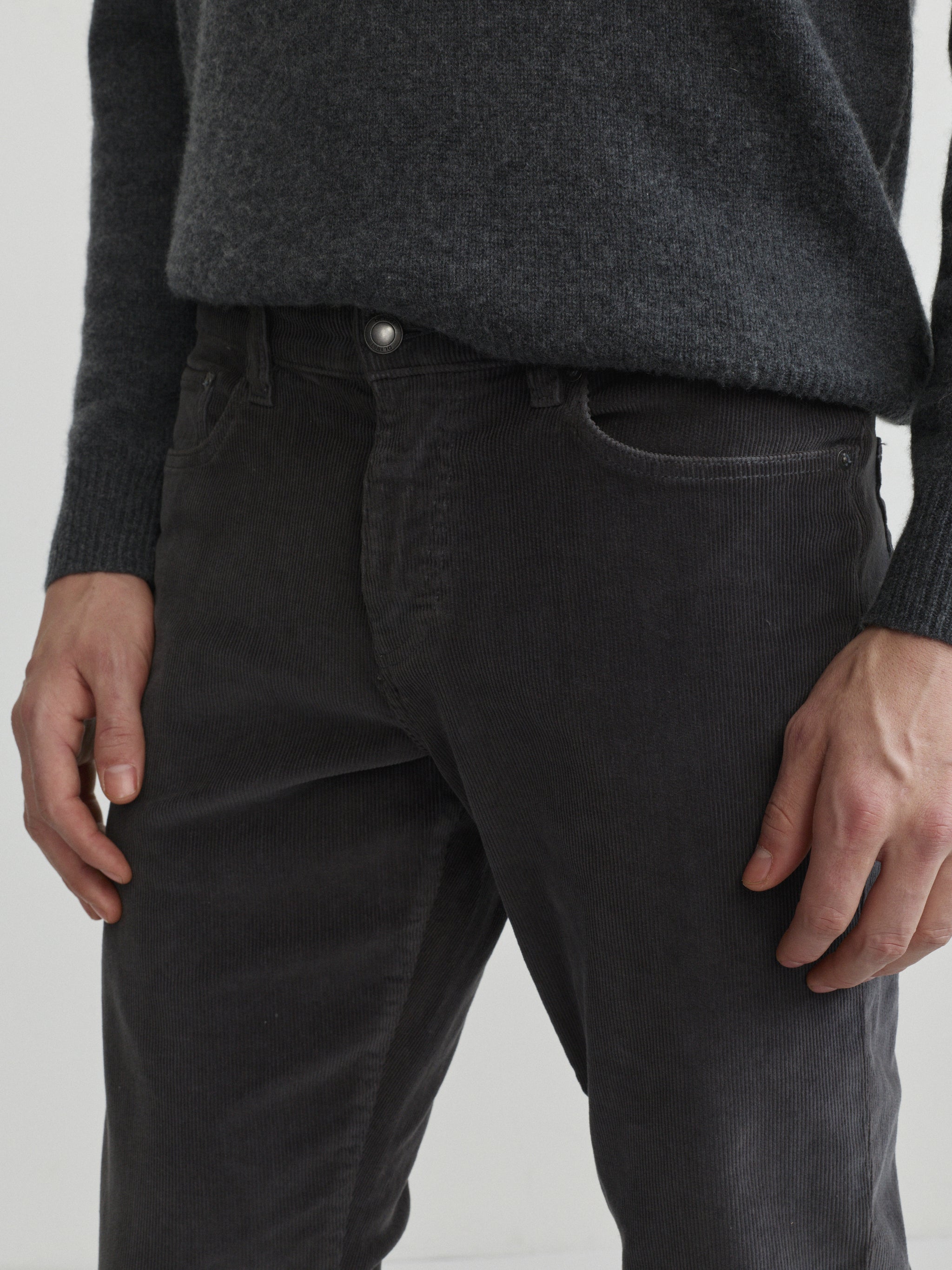 Russell Slim Straight Corduroy Pants | Graphite